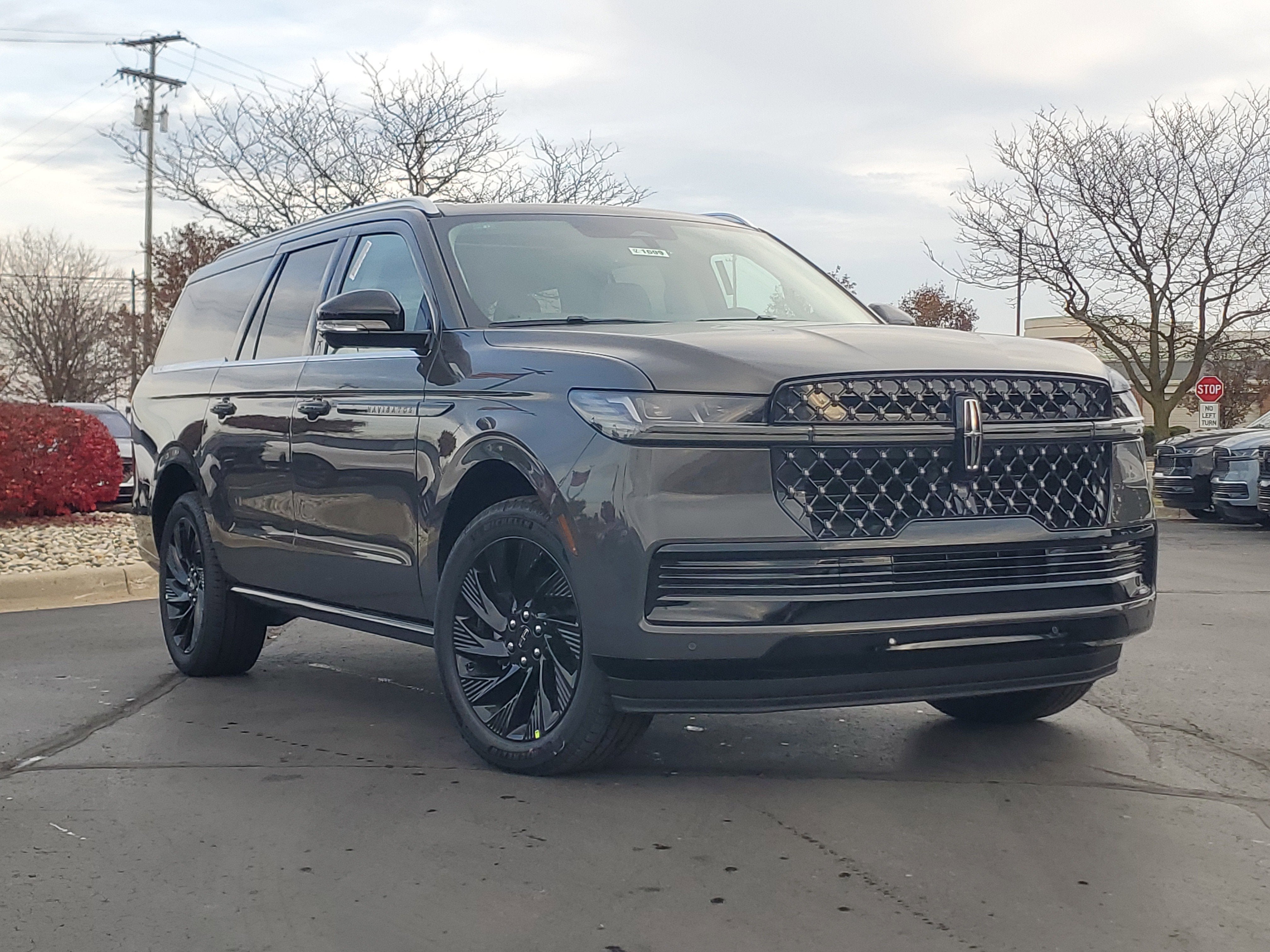 2025 Lincoln Navigator L Black Label