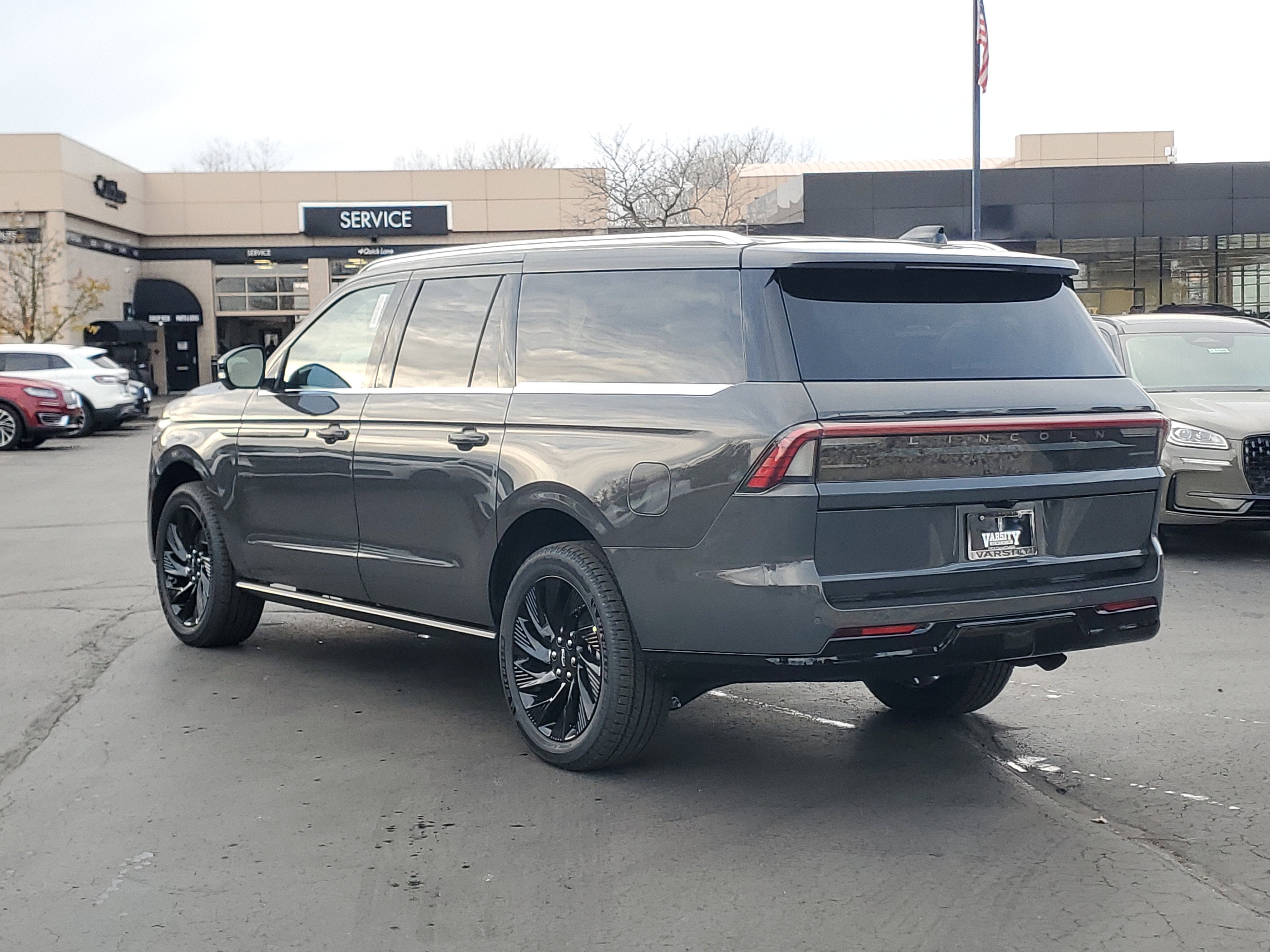 2025 Lincoln Navigator L Black Label