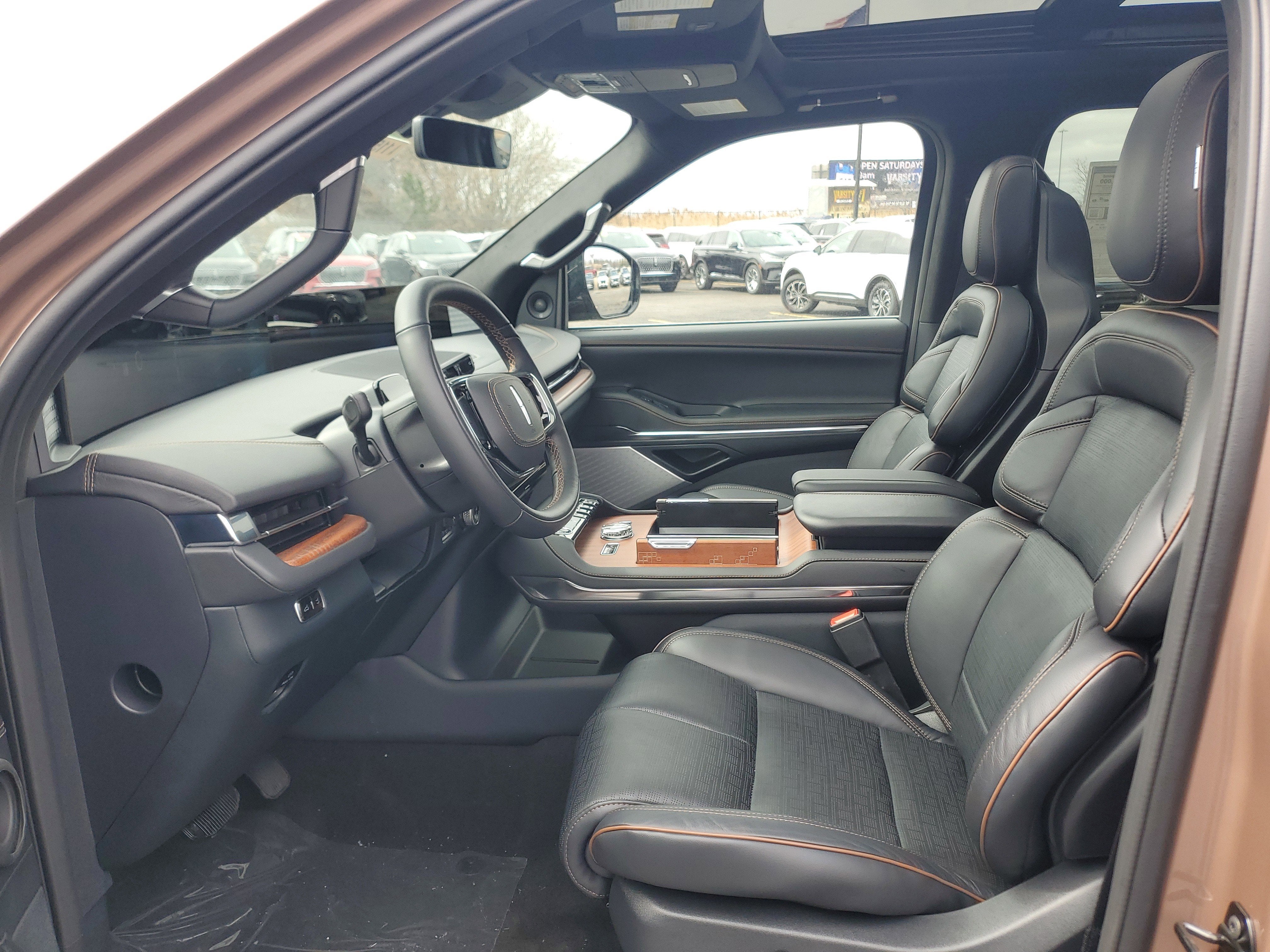 2026 Lincoln Navigator L Black Label