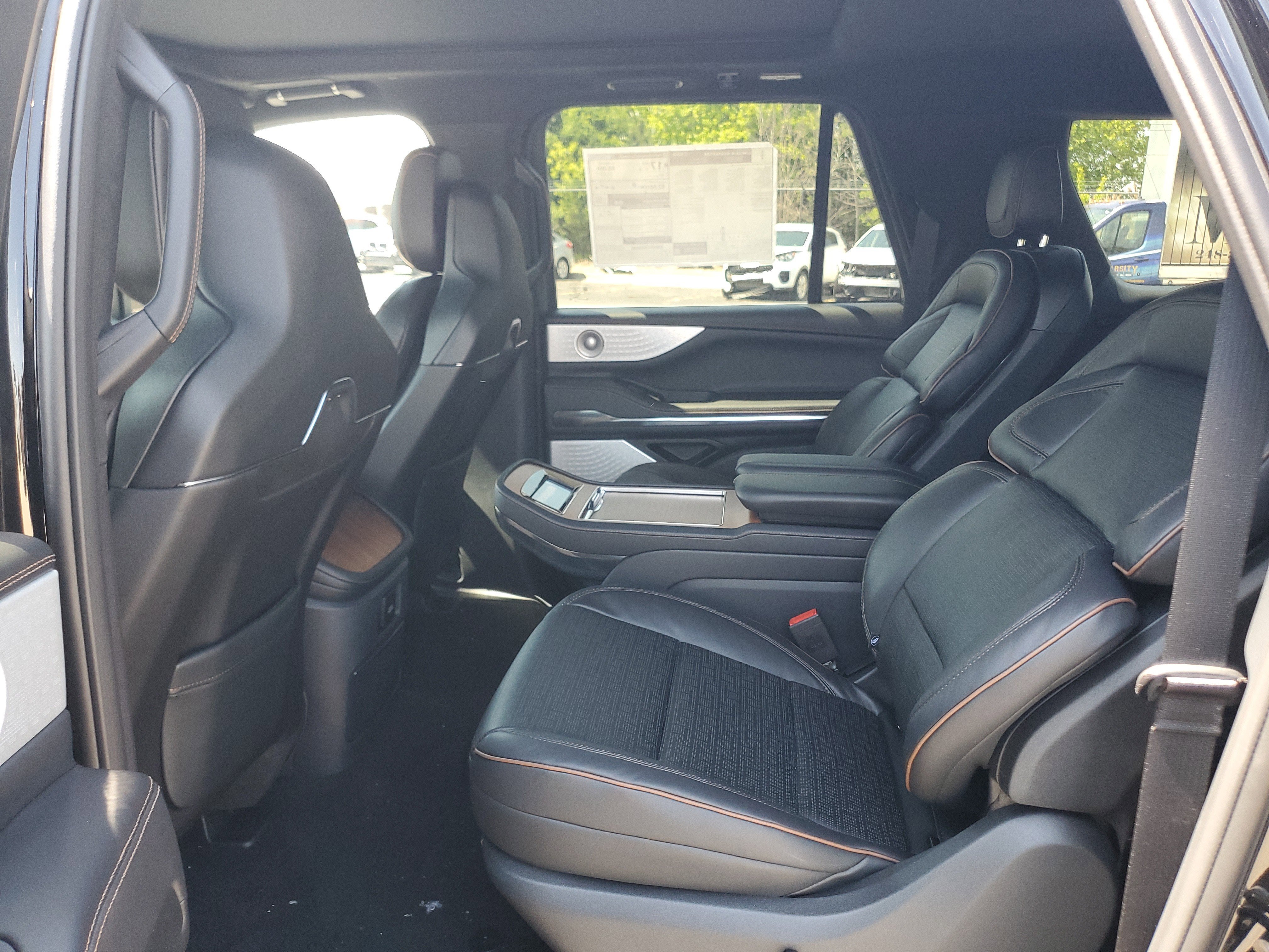 2026 Lincoln Navigator L Black Label