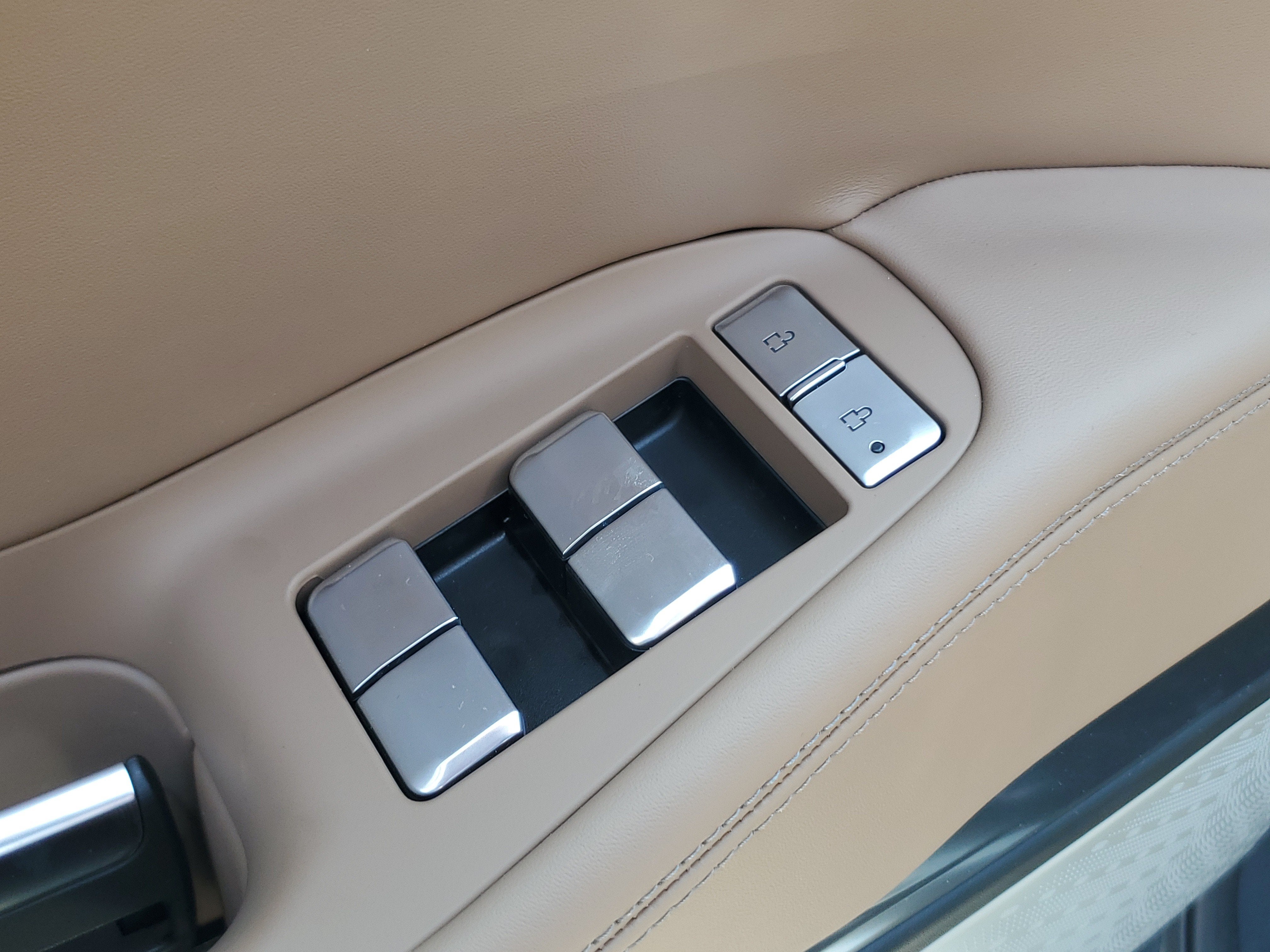 2027 Lincoln Navigator L Black Label