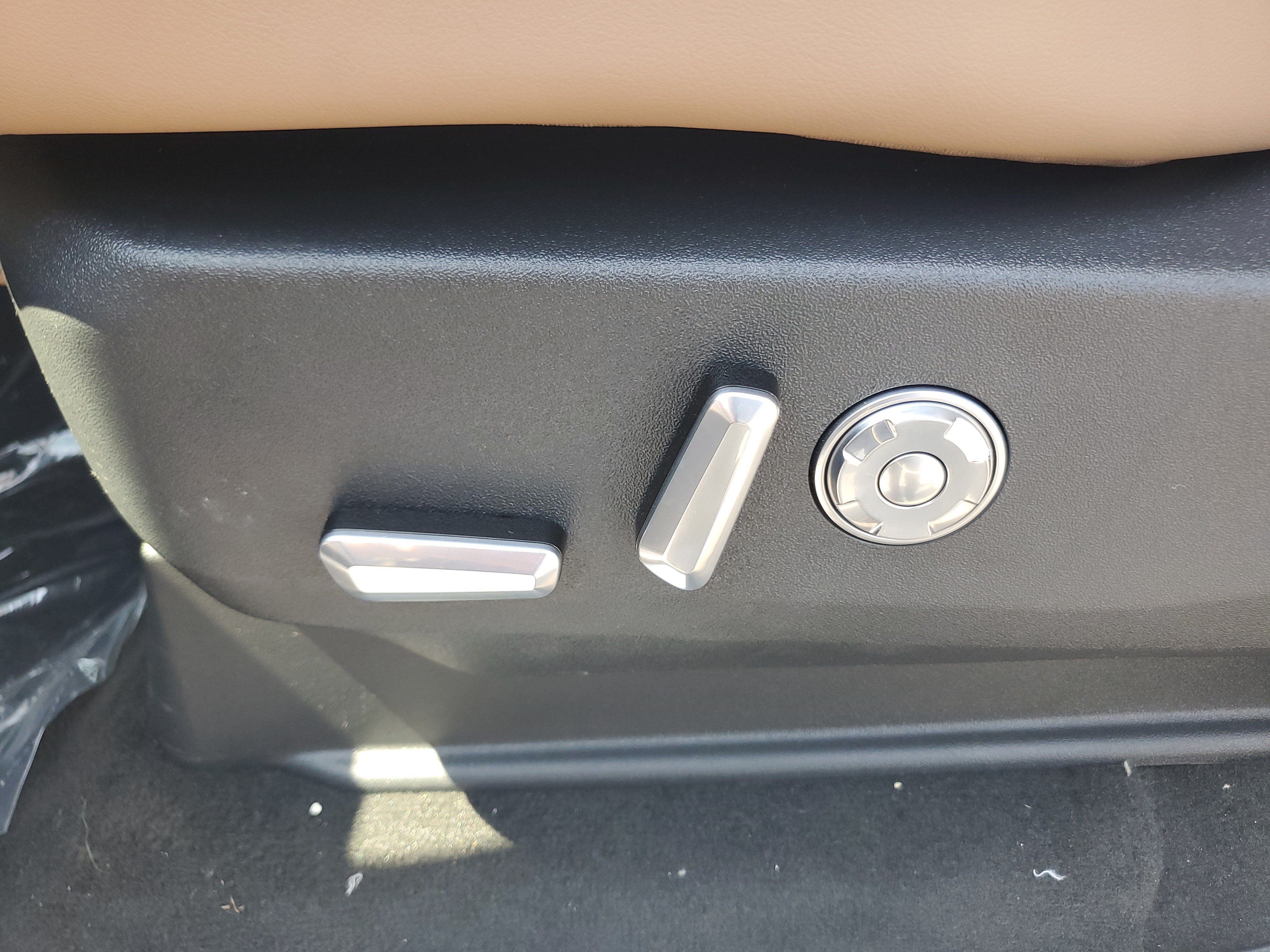 2027 Lincoln Navigator L Black Label