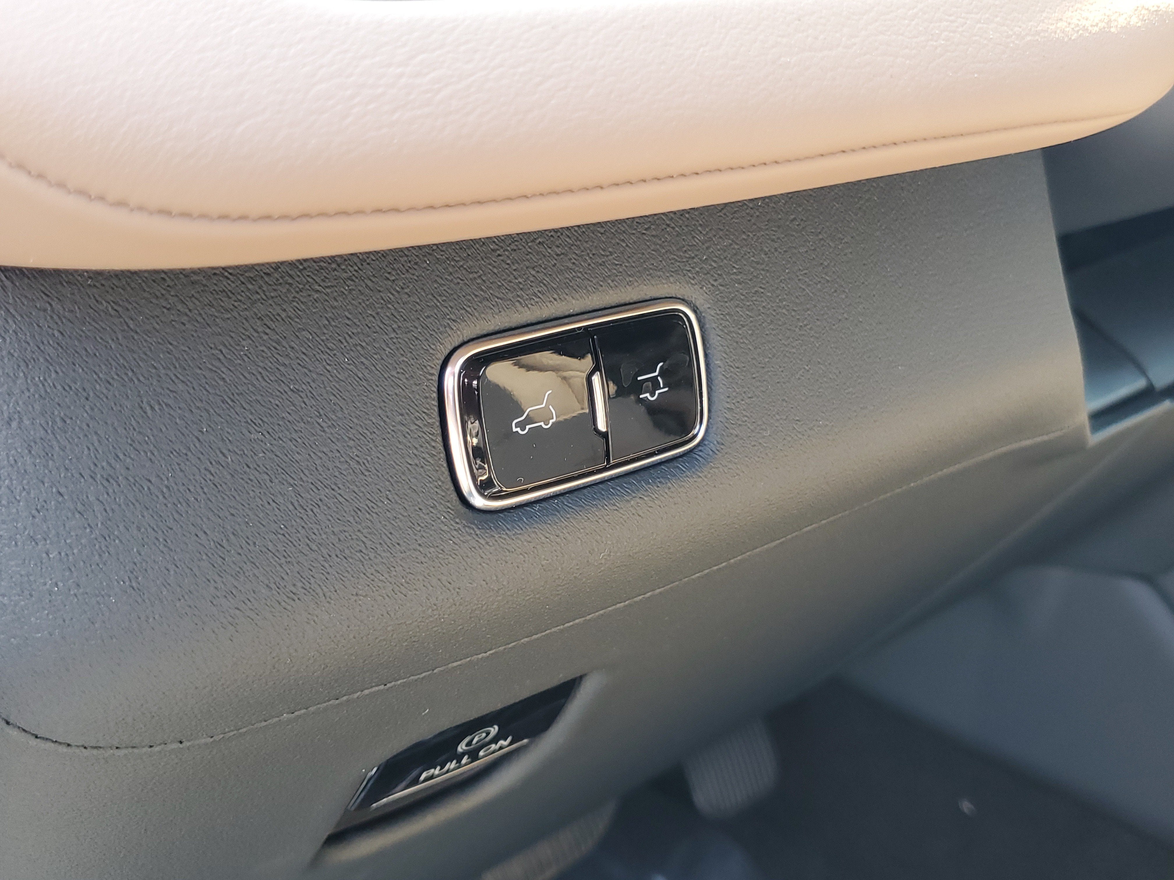 2027 Lincoln Navigator L Black Label