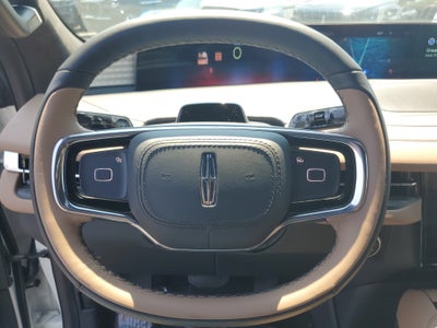 2027 Lincoln Navigator L Black Label