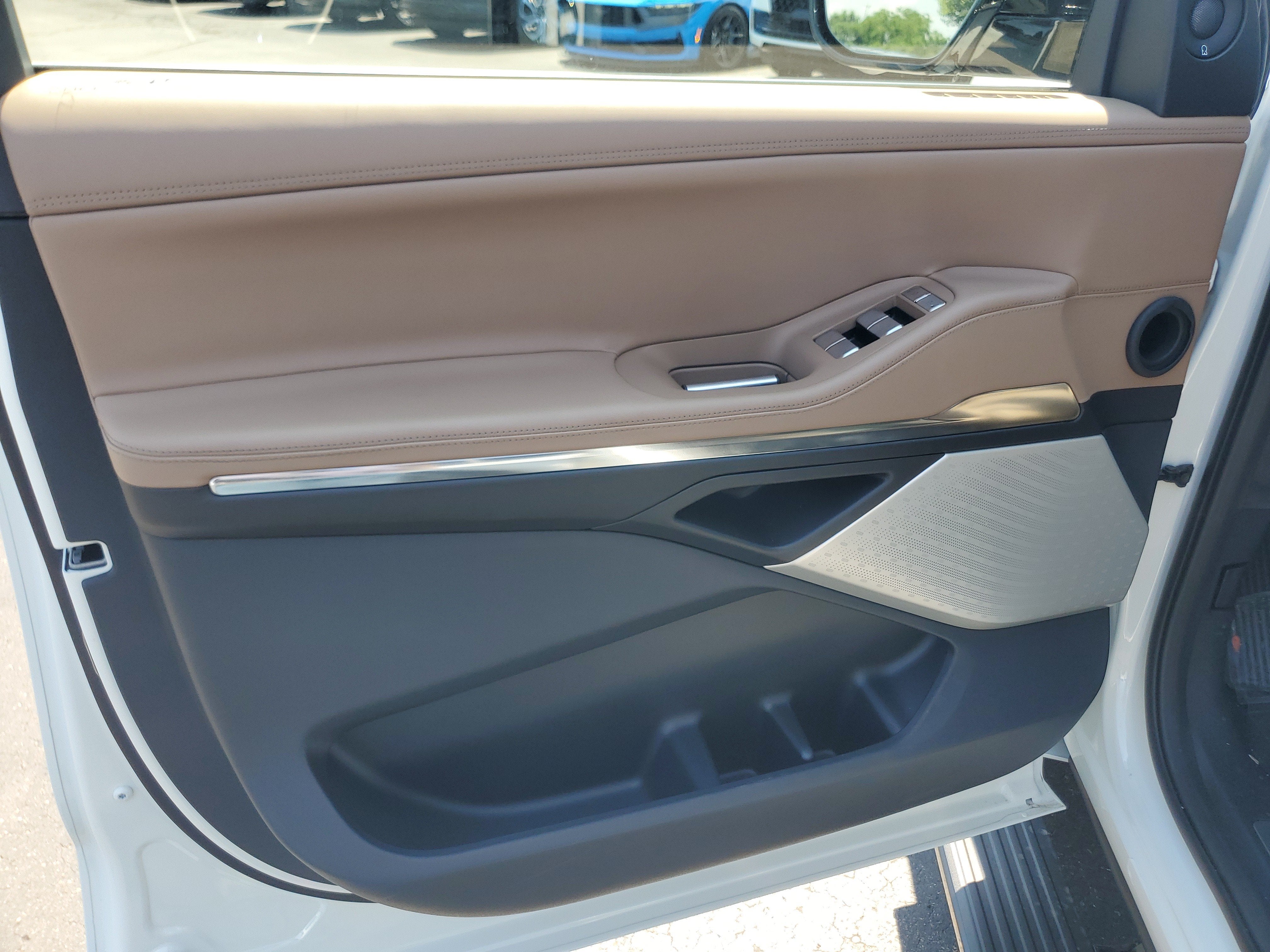 2027 Lincoln Navigator L Black Label