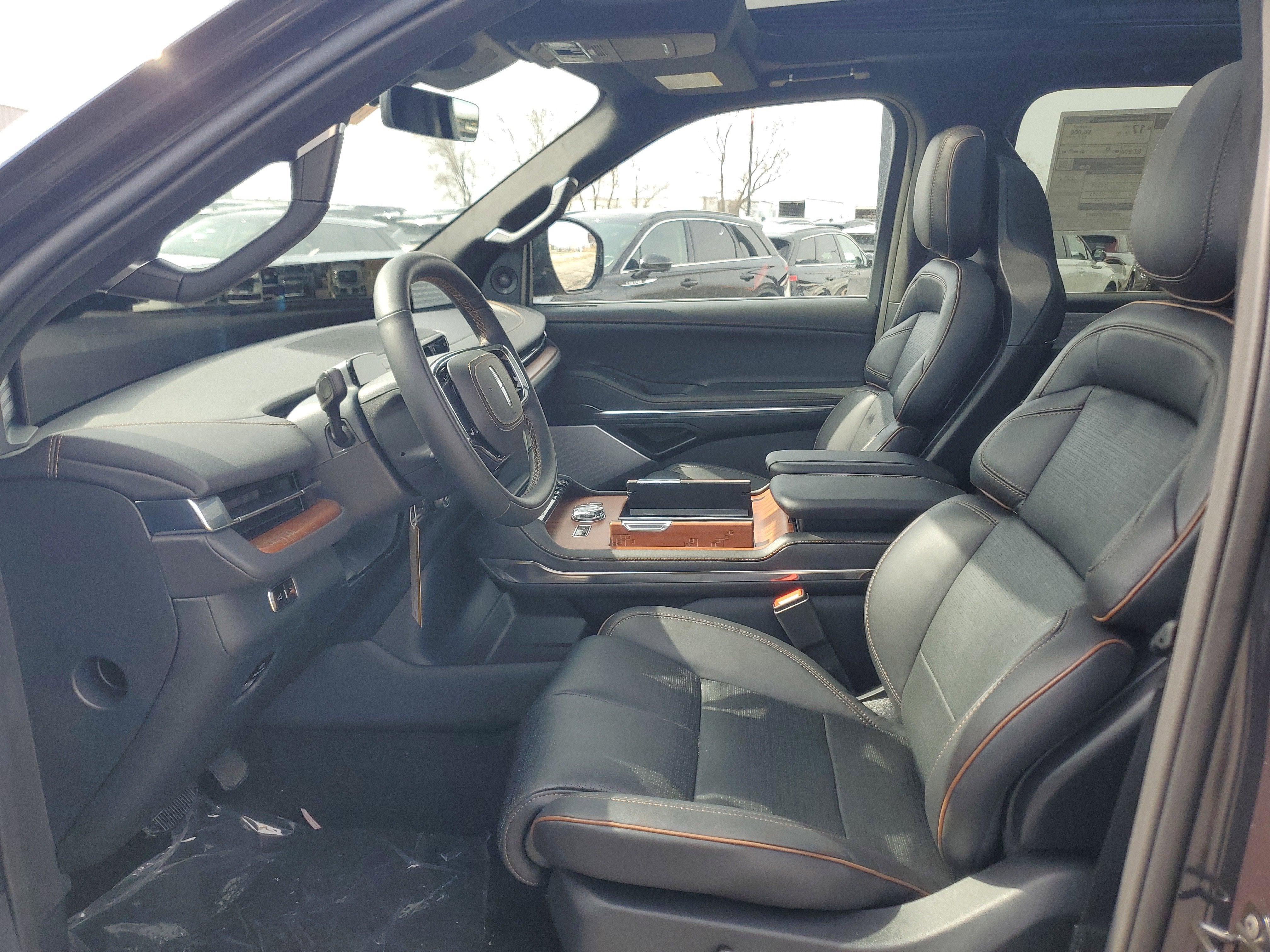 2026 Lincoln Navigator L Black Label