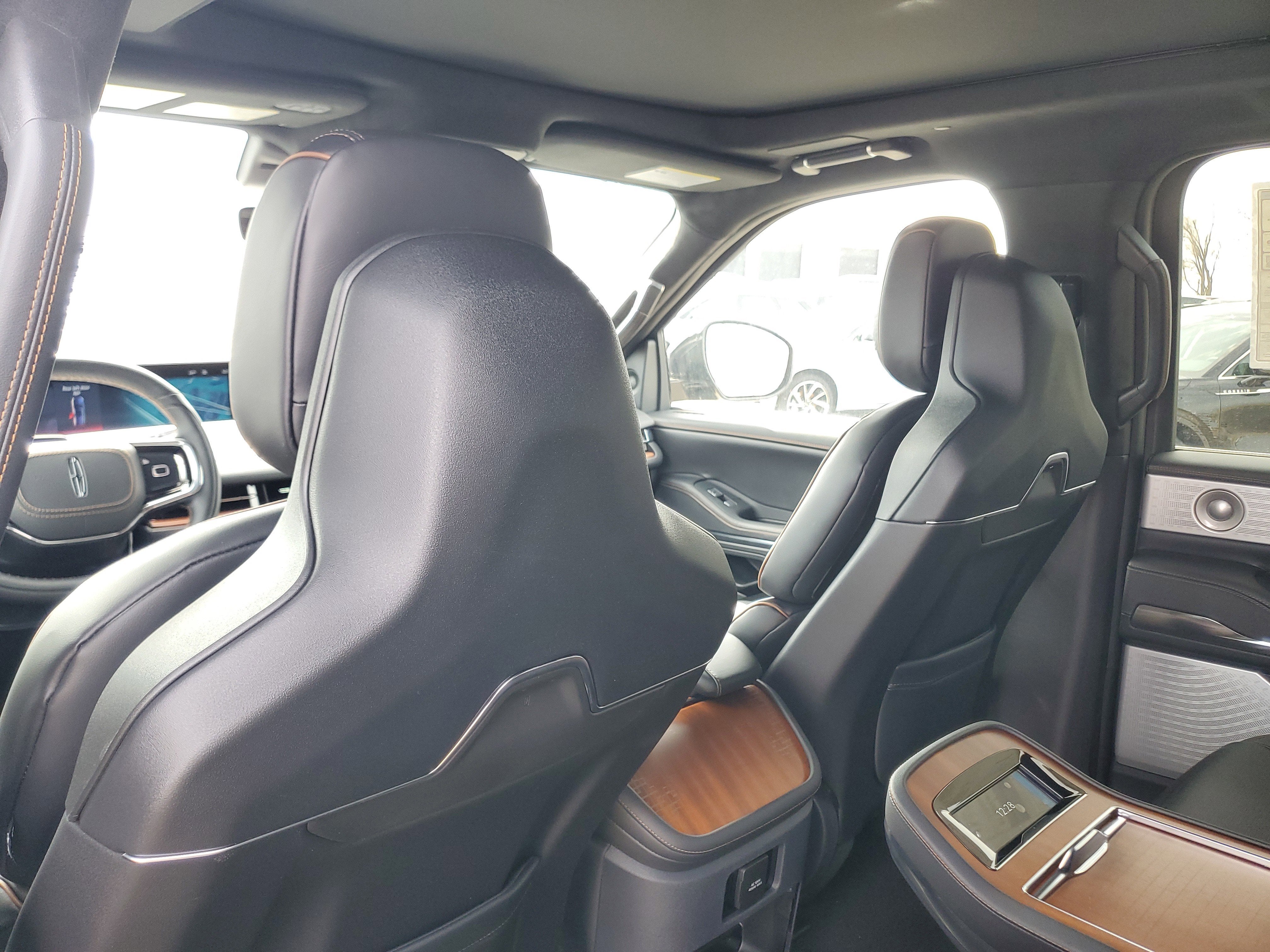 2026 Lincoln Navigator L Black Label