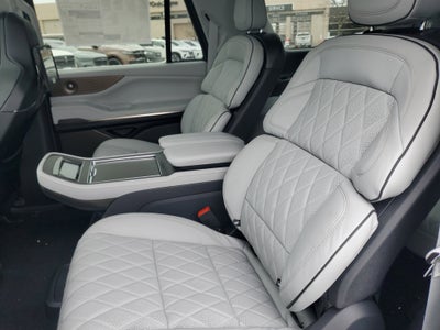 2026 Lincoln Navigator L Black Label