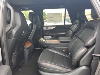 2026 Lincoln Navigator L Black Label
