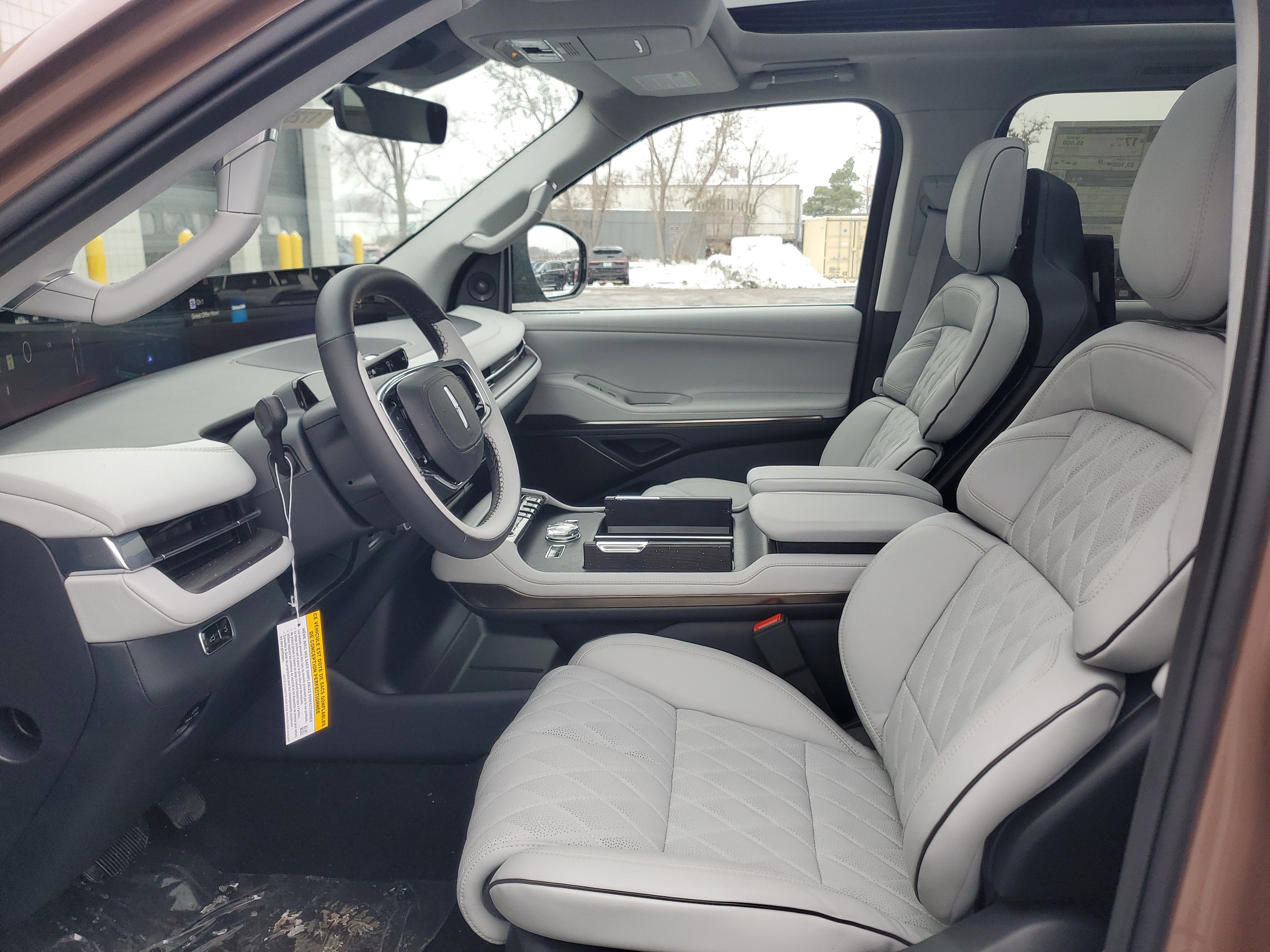 2025 Lincoln Navigator L Black Label