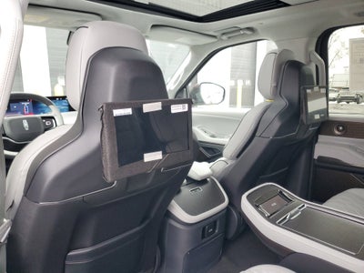 2025 Lincoln Navigator L Black Label