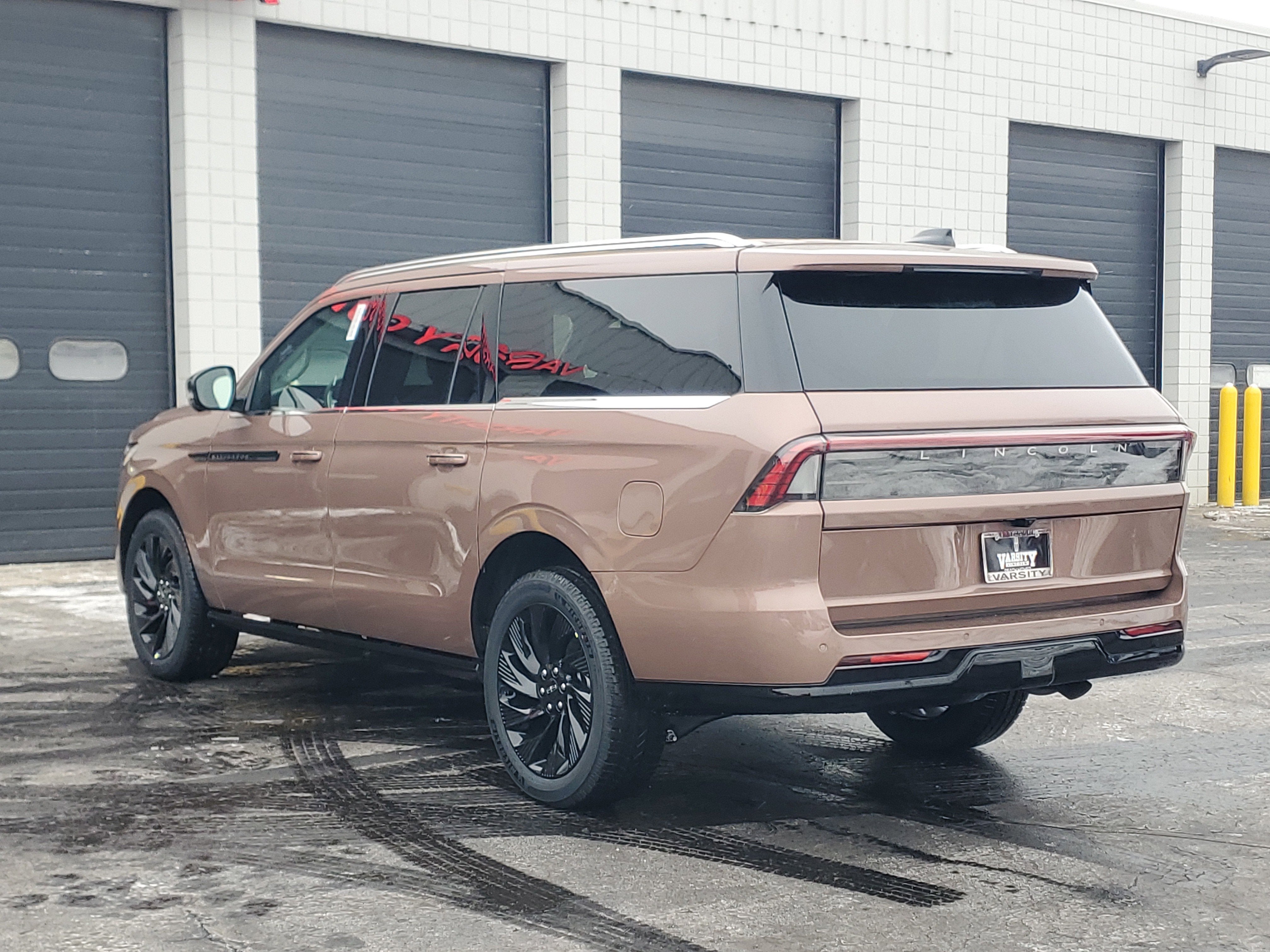 2025 Lincoln Navigator L Black Label