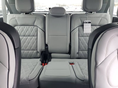 2025 Lincoln Navigator L Black Label