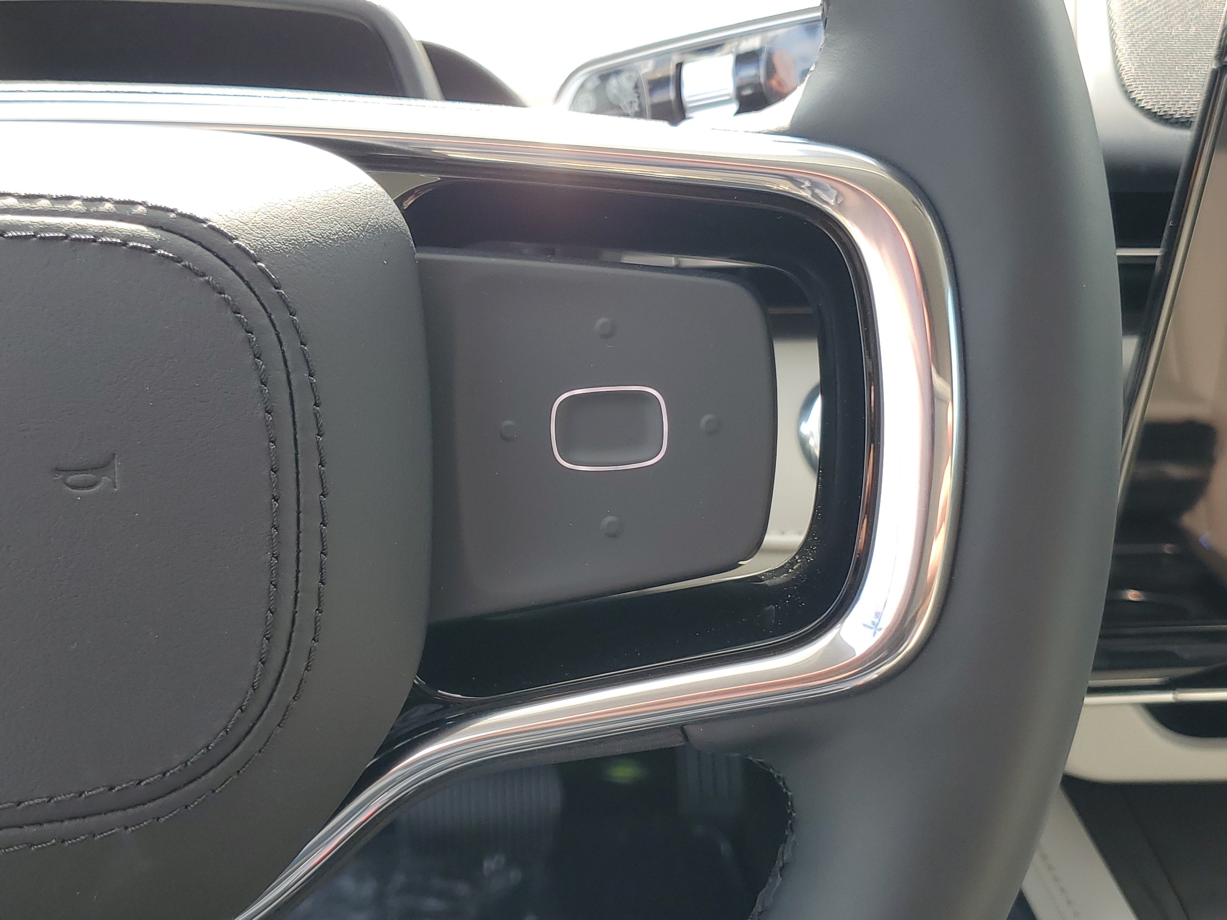 2026 Lincoln Nautilus Premiere Hybrid