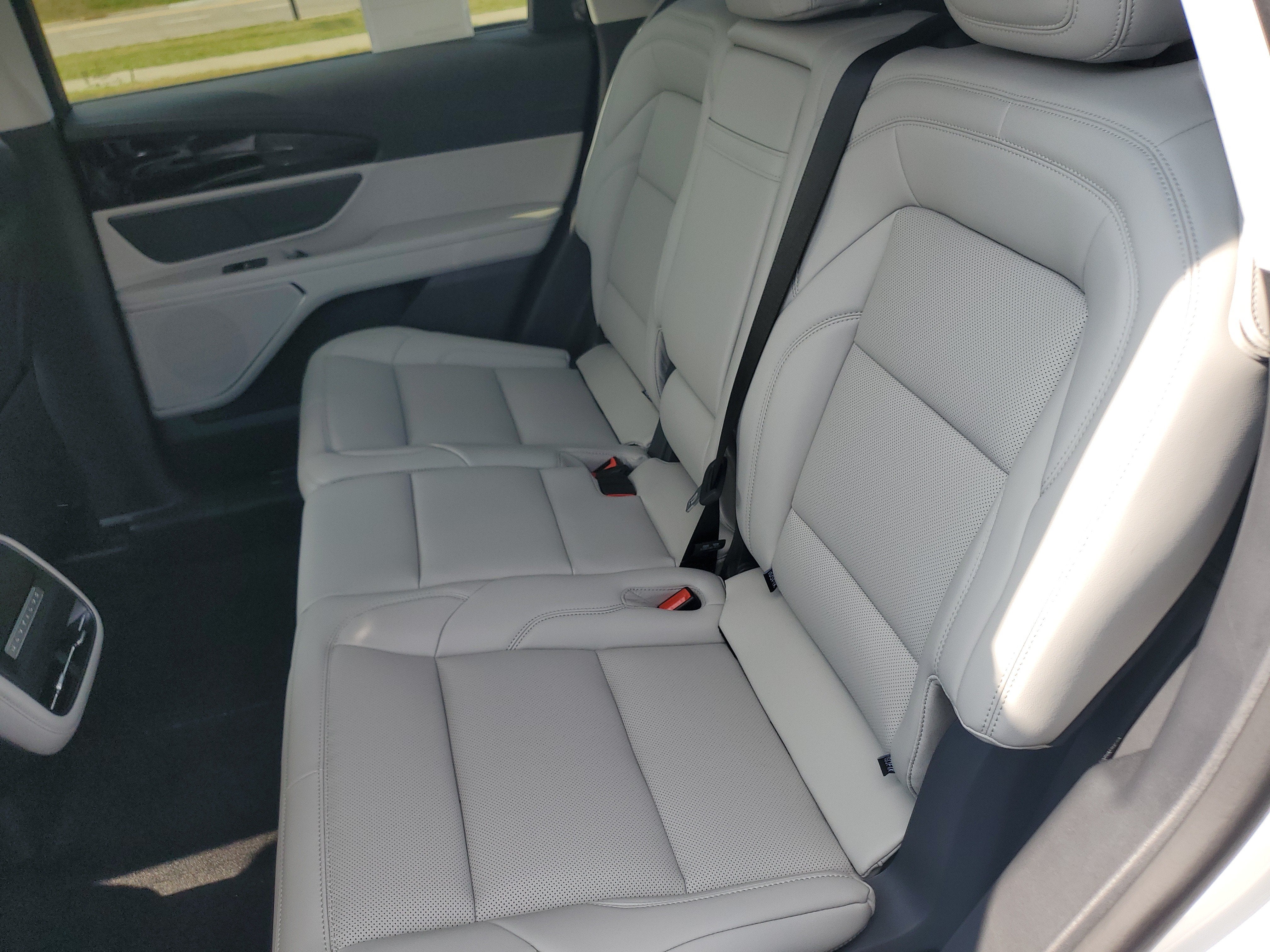 2026 Lincoln Nautilus Premiere Hybrid