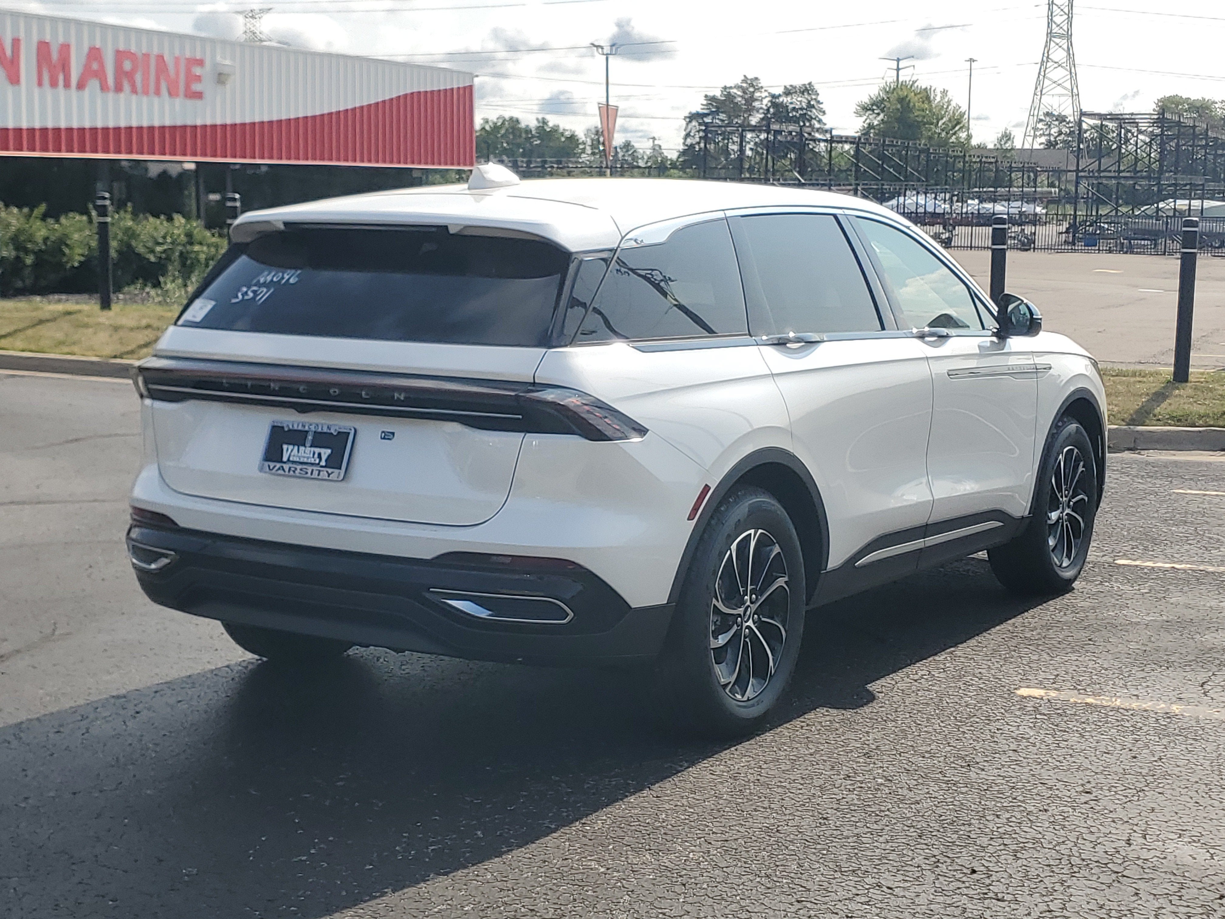 2026 Lincoln Nautilus Premiere Hybrid