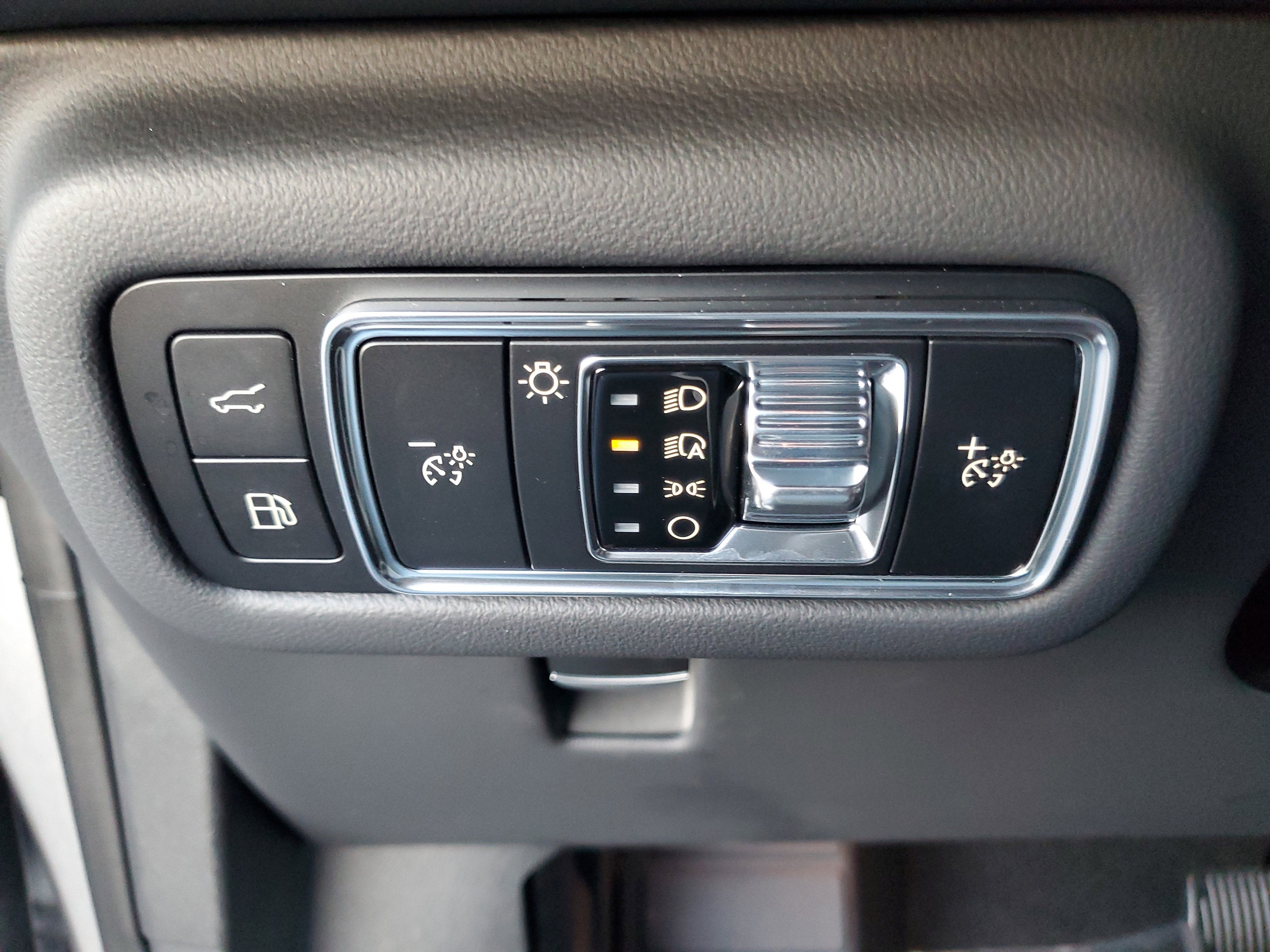 2026 Lincoln Nautilus Premiere Hybrid