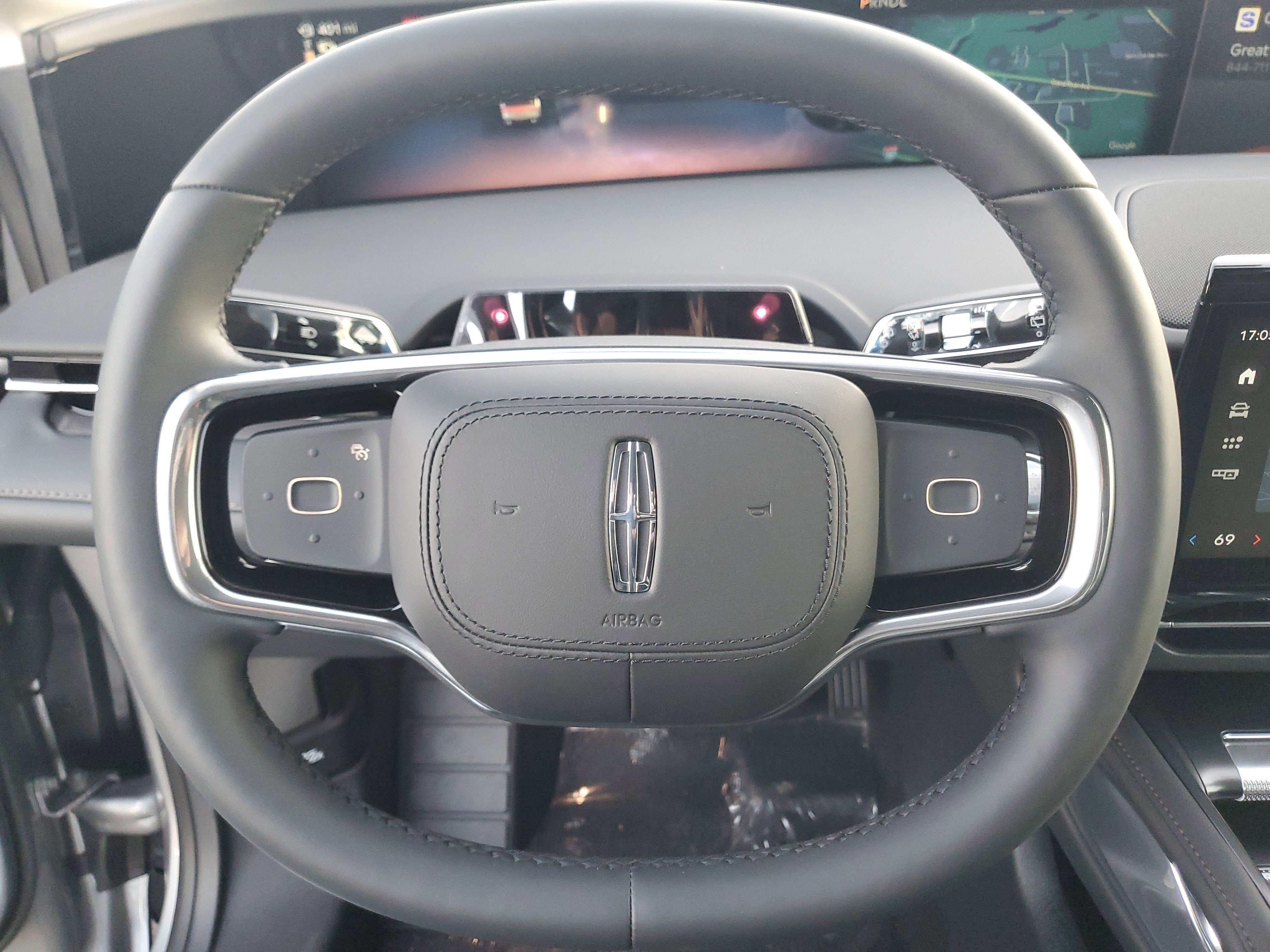 2026 Lincoln Nautilus Premiere Hybrid