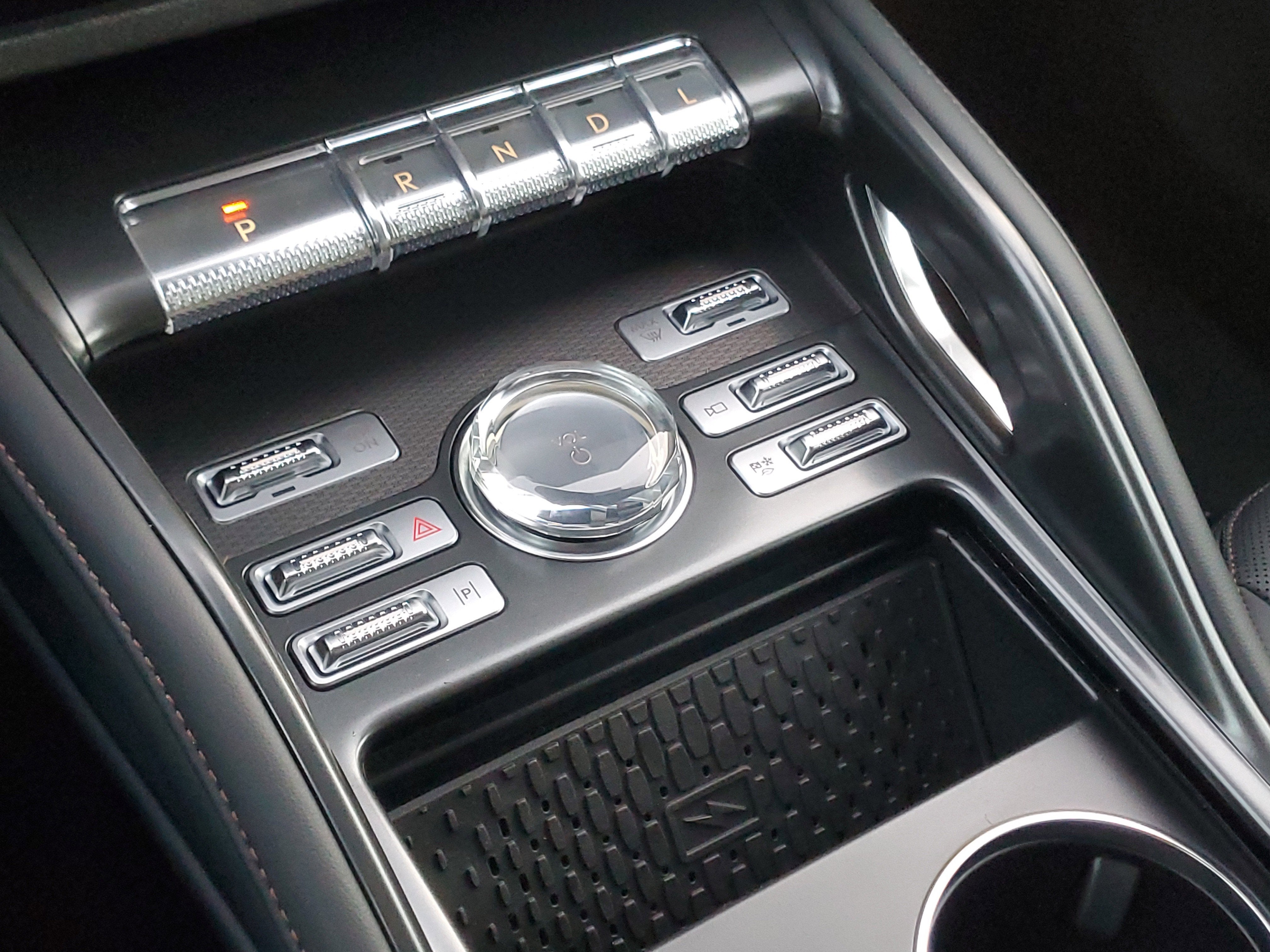 2026 Lincoln Nautilus Premiere Hybrid