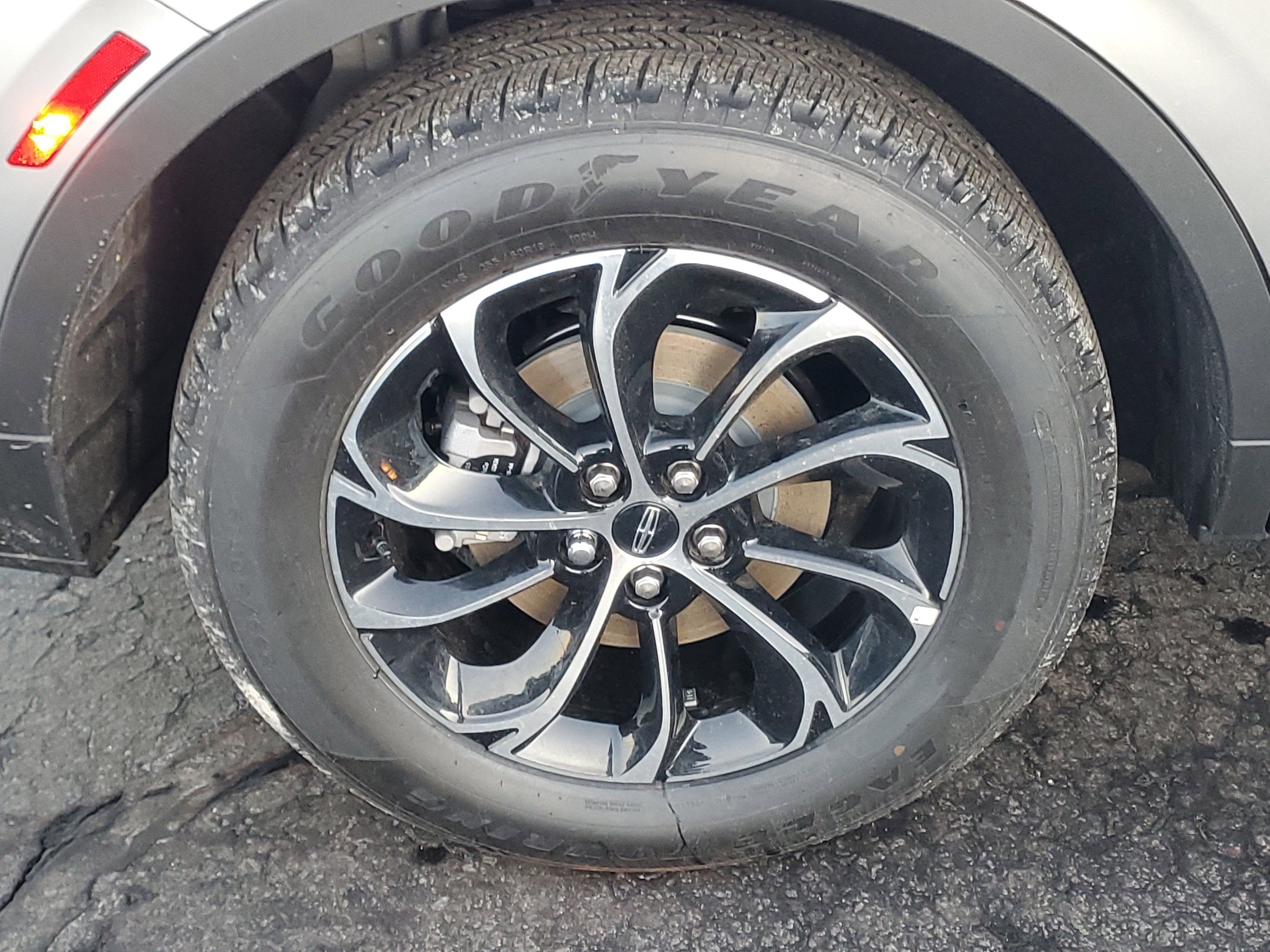 2026 Lincoln Nautilus Premiere Hybrid