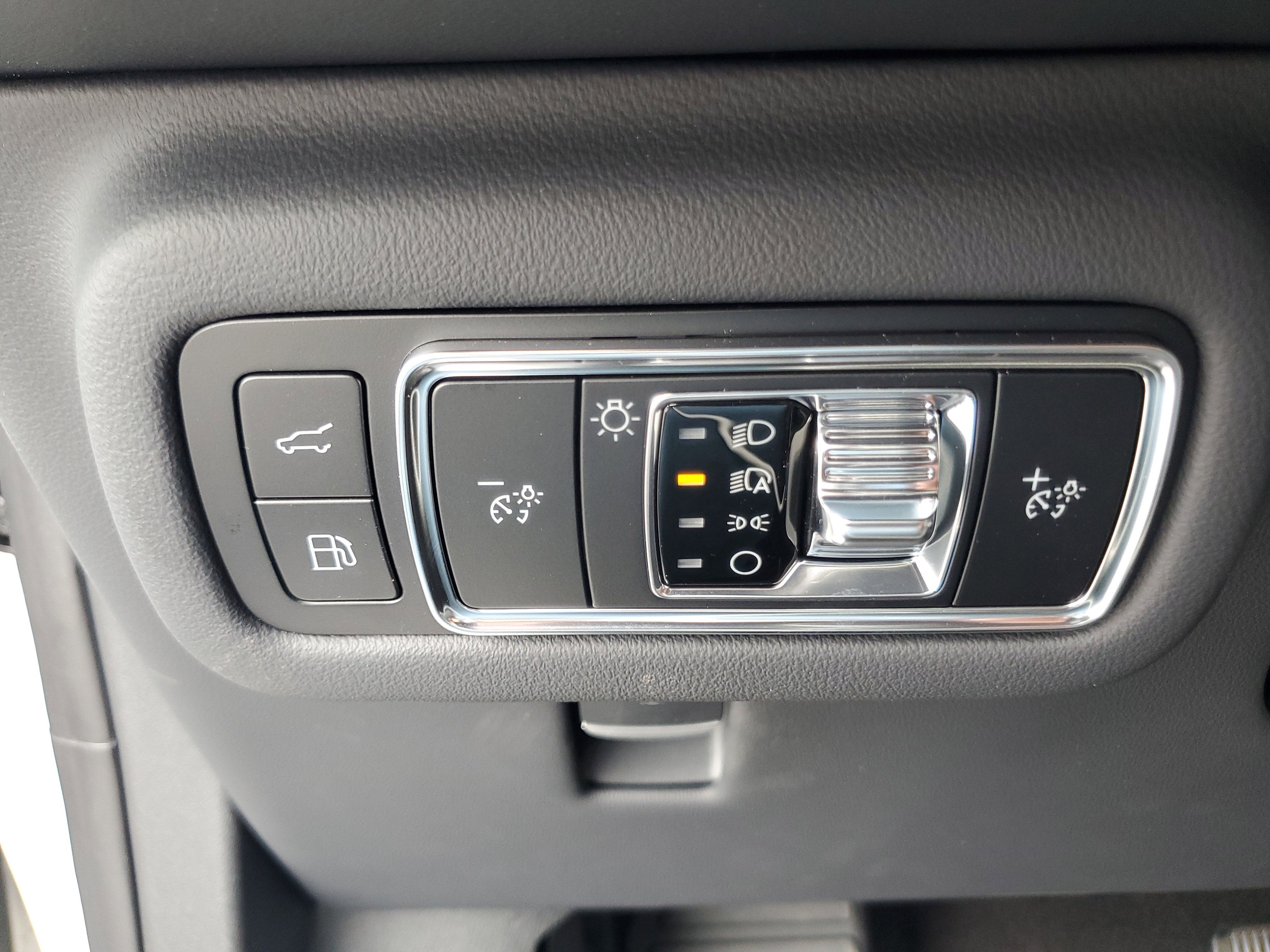 2026 Lincoln Nautilus Premiere Hybrid