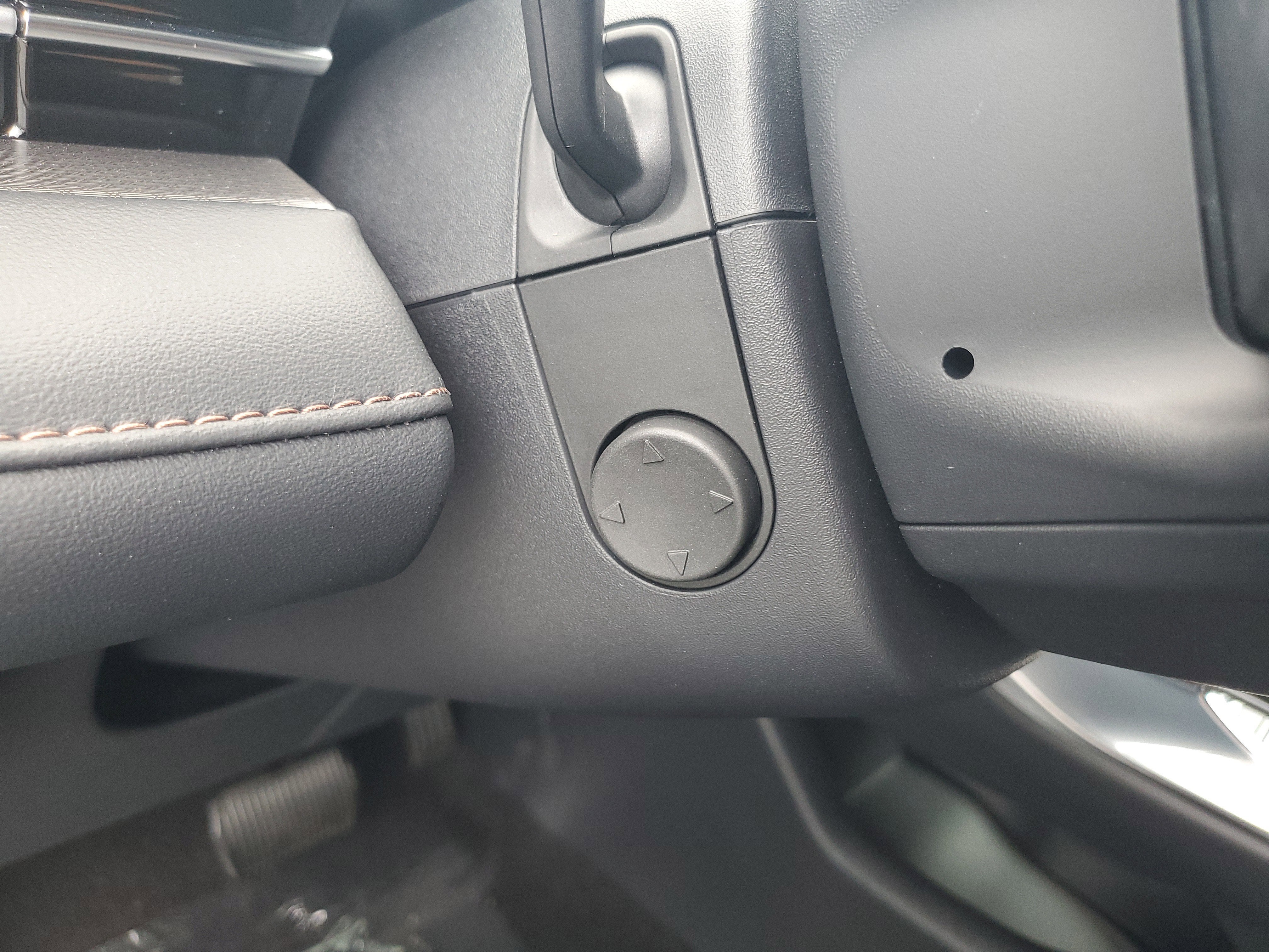 2026 Lincoln Nautilus Premiere Hybrid