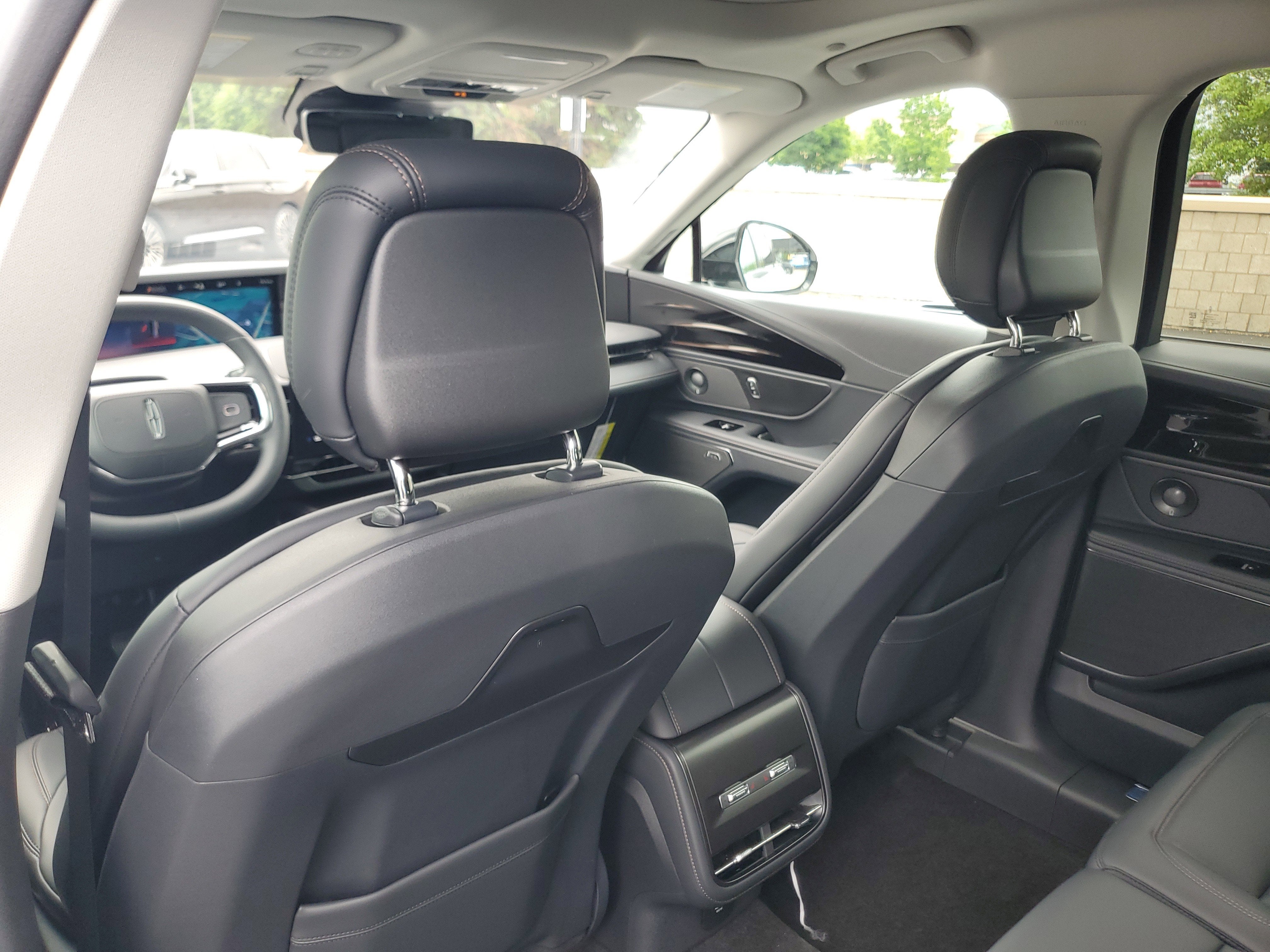2026 Lincoln Nautilus Premiere Hybrid