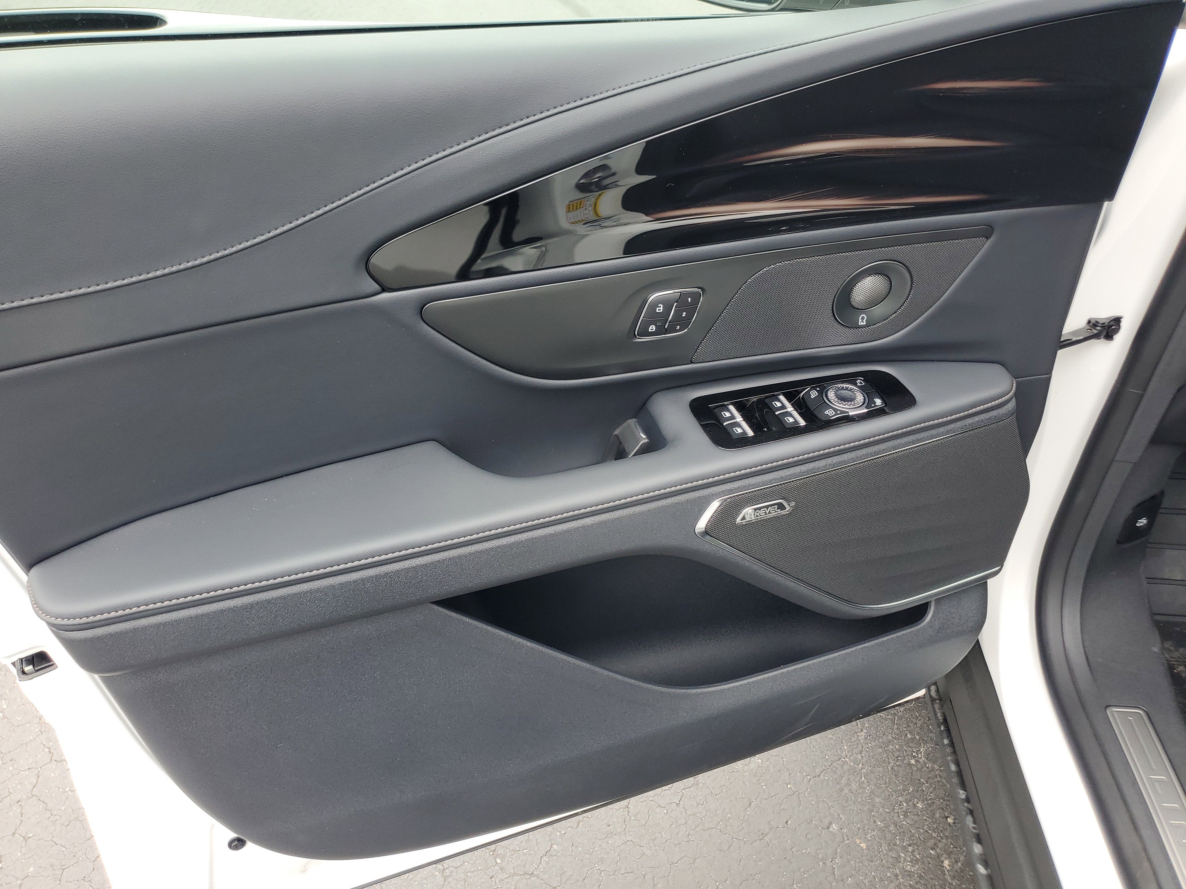 2026 Lincoln Nautilus Premiere Hybrid