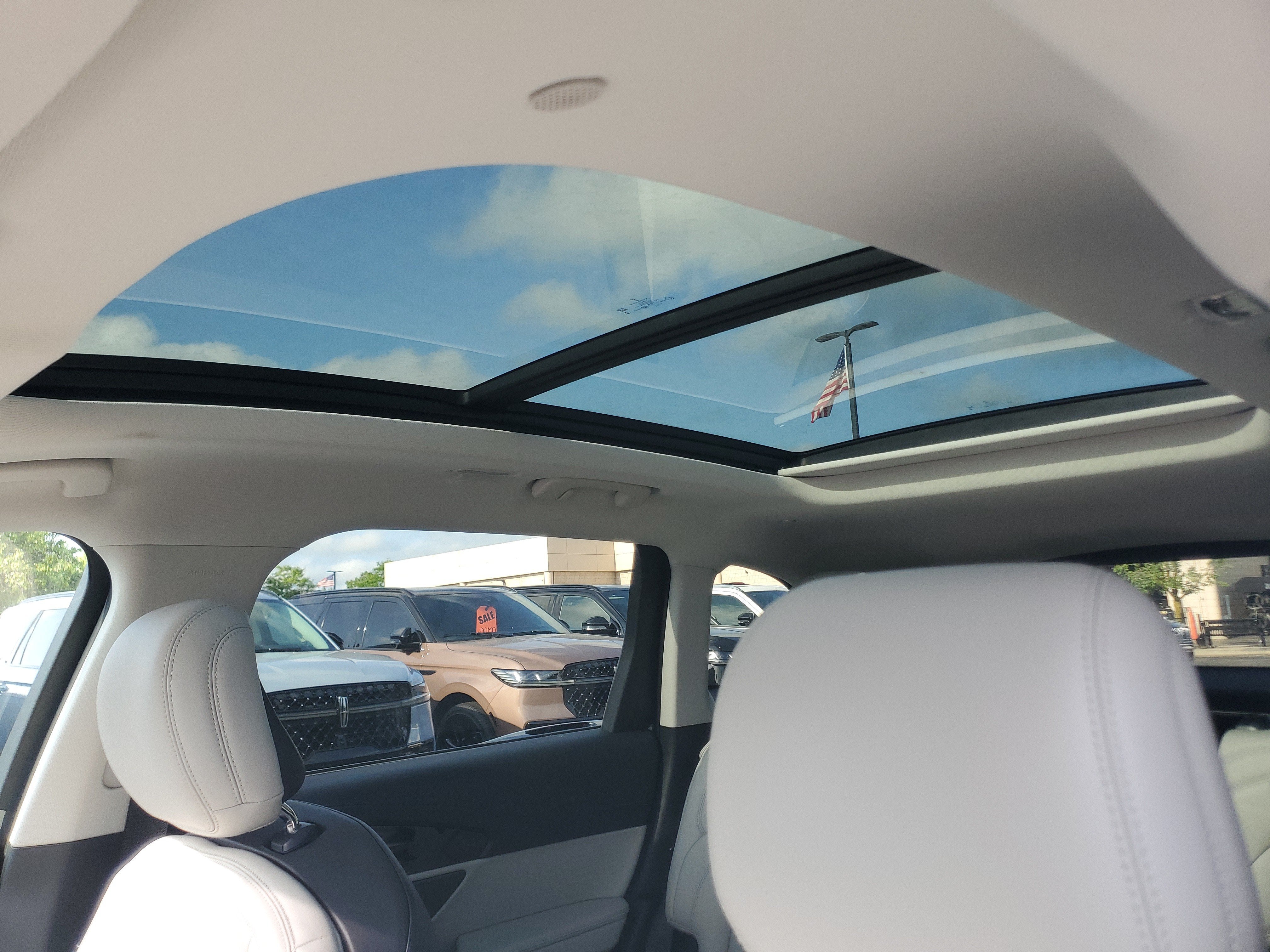 2026 Lincoln Nautilus Premiere Hybrid