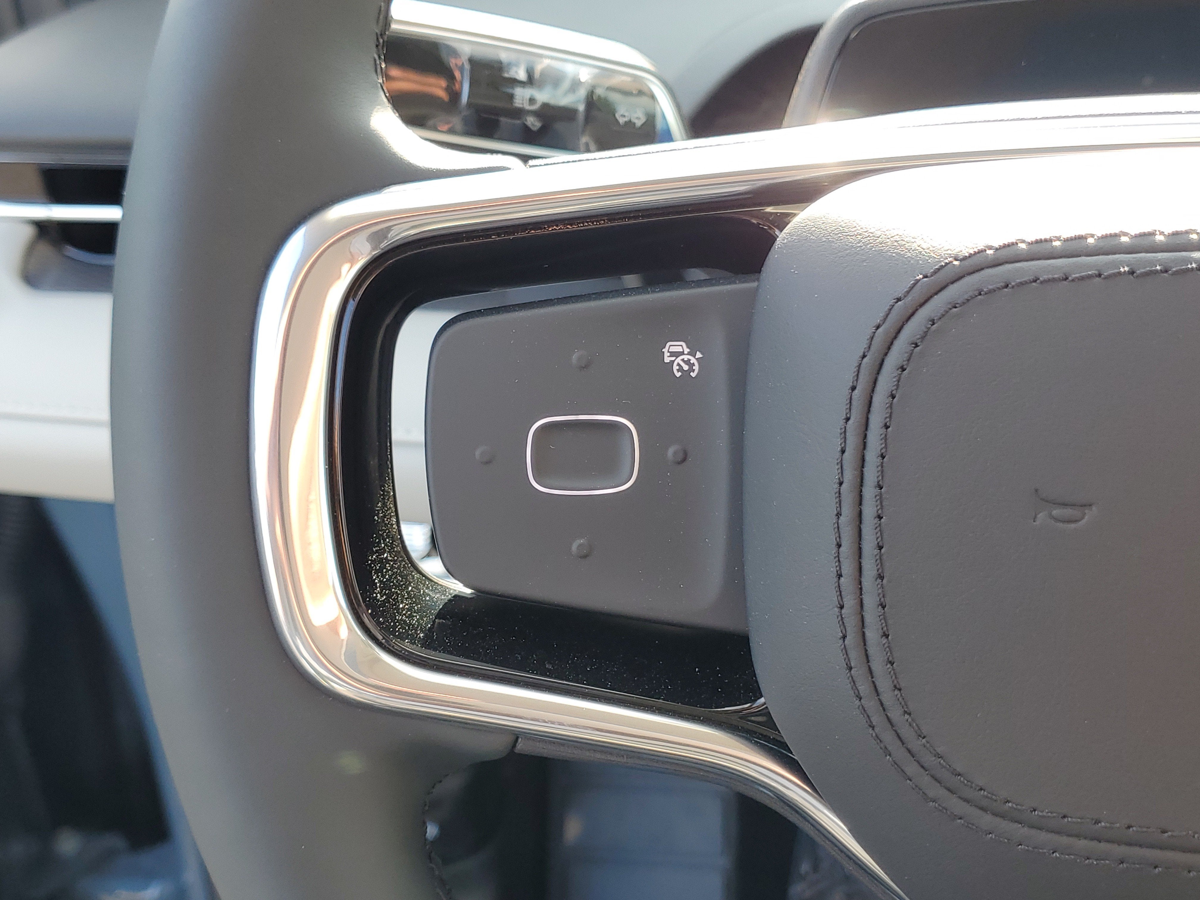 2026 Lincoln Nautilus Premiere Hybrid