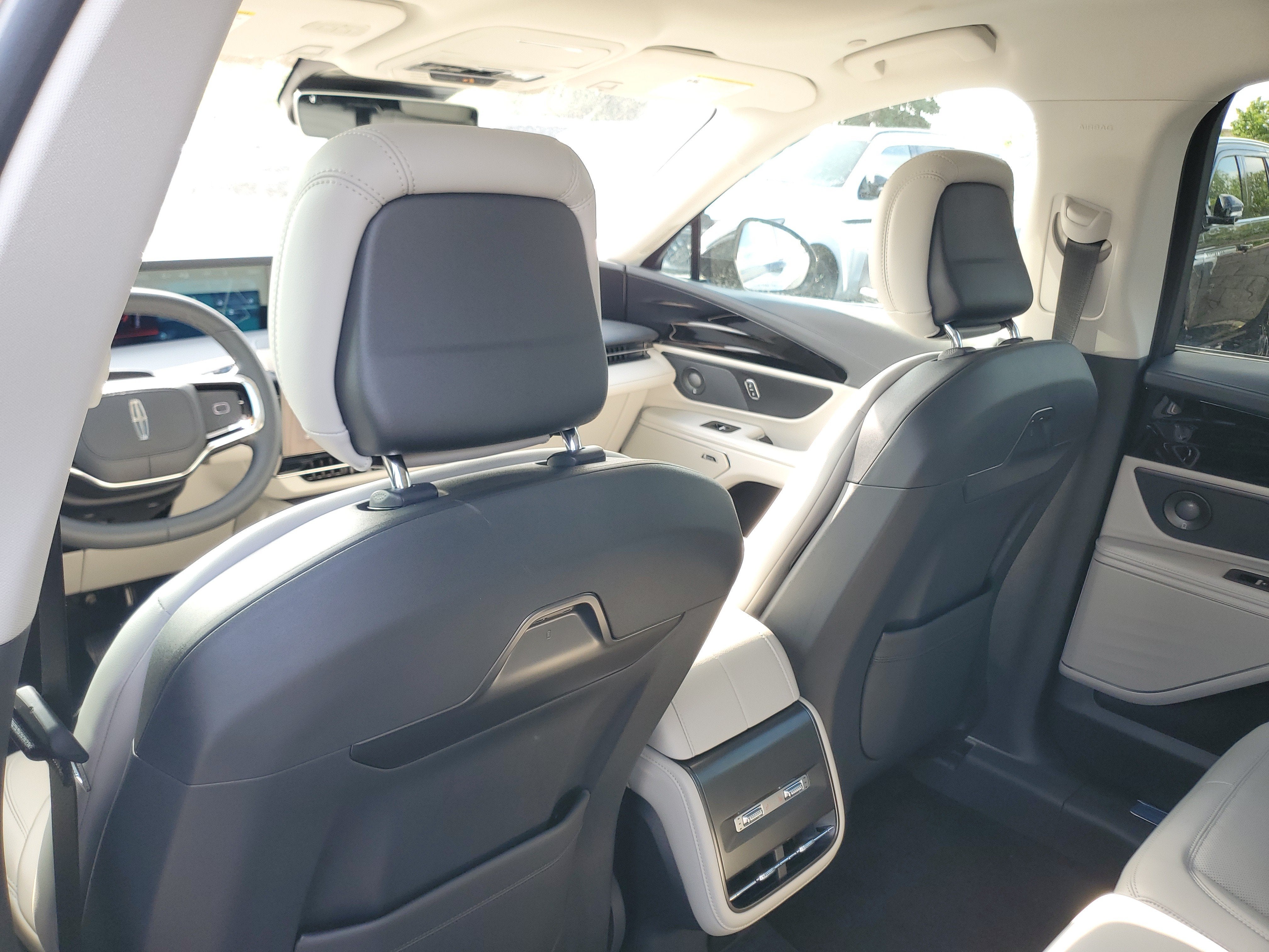 2026 Lincoln Nautilus Premiere Hybrid