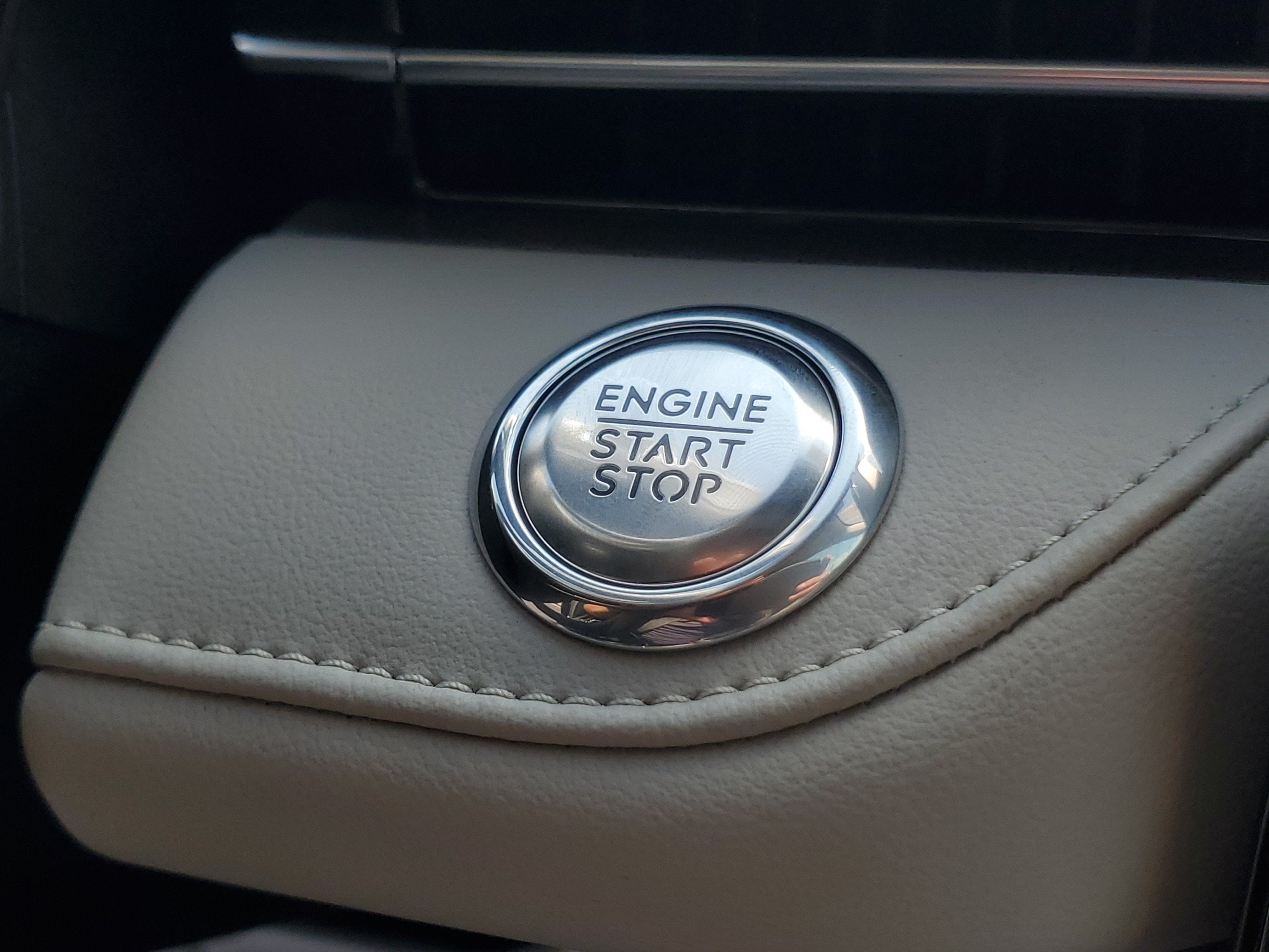 2026 Lincoln Nautilus Premiere Hybrid