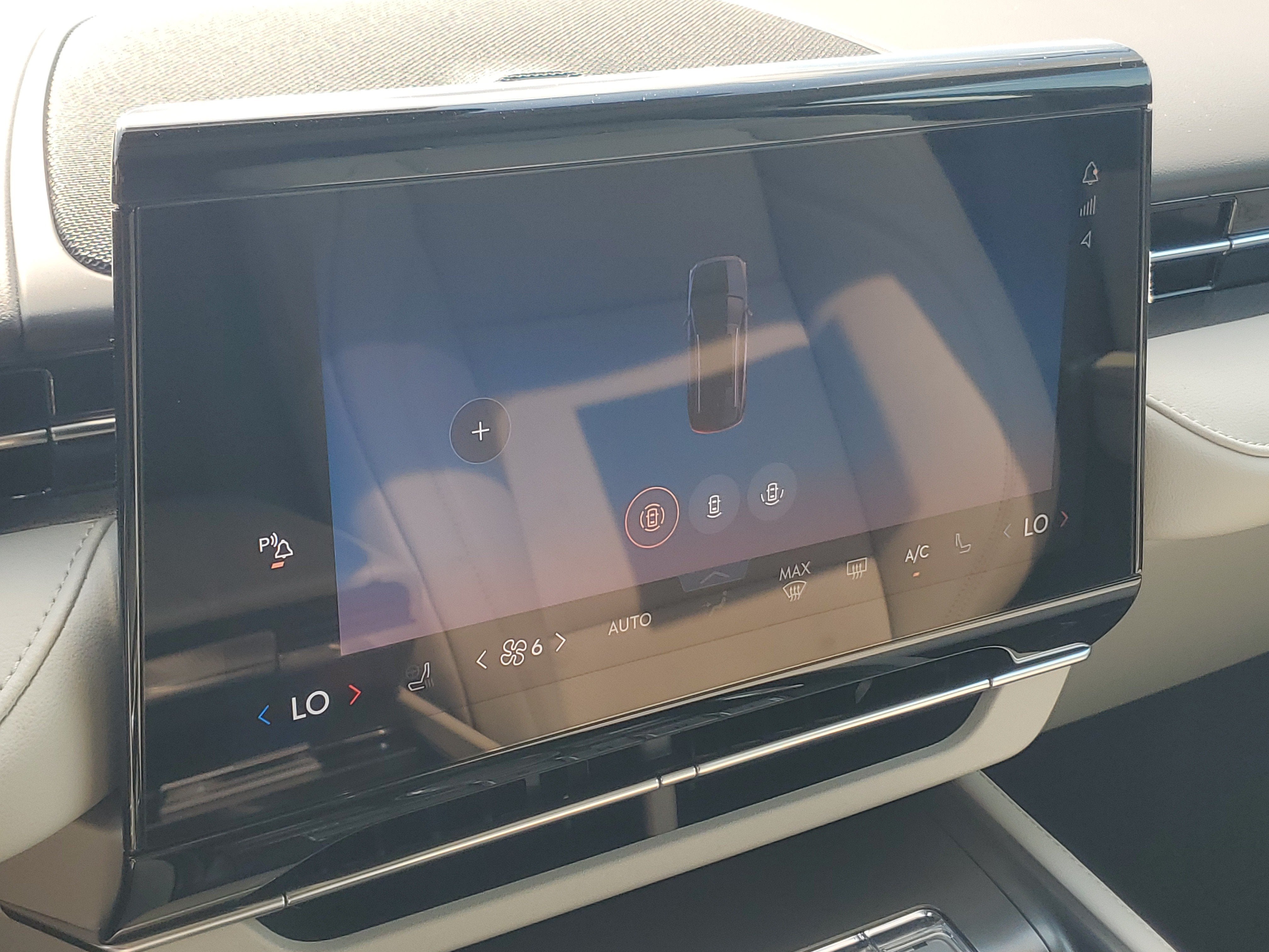 2026 Lincoln Nautilus Premiere Hybrid
