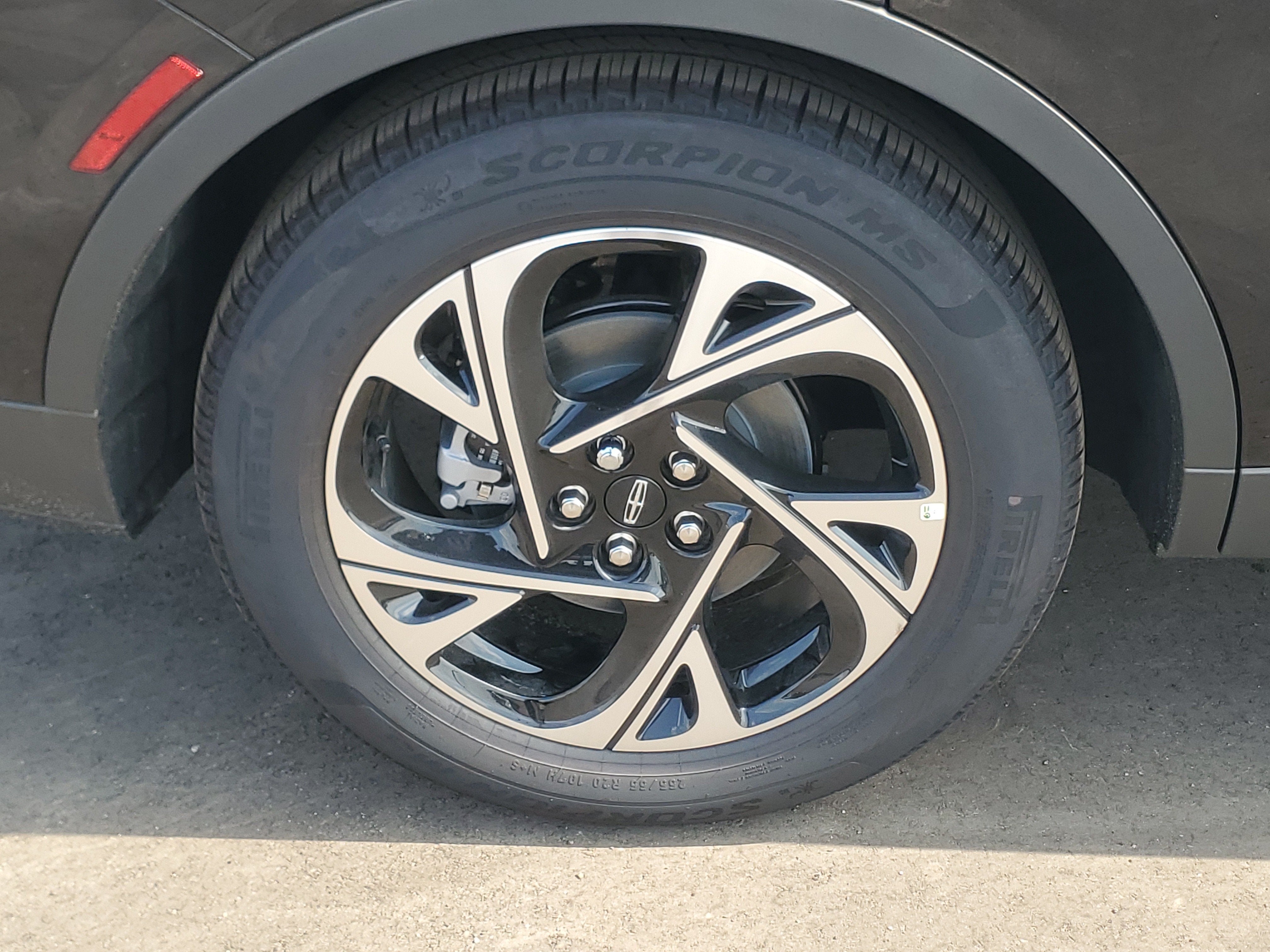2026 Lincoln Nautilus Premiere Hybrid