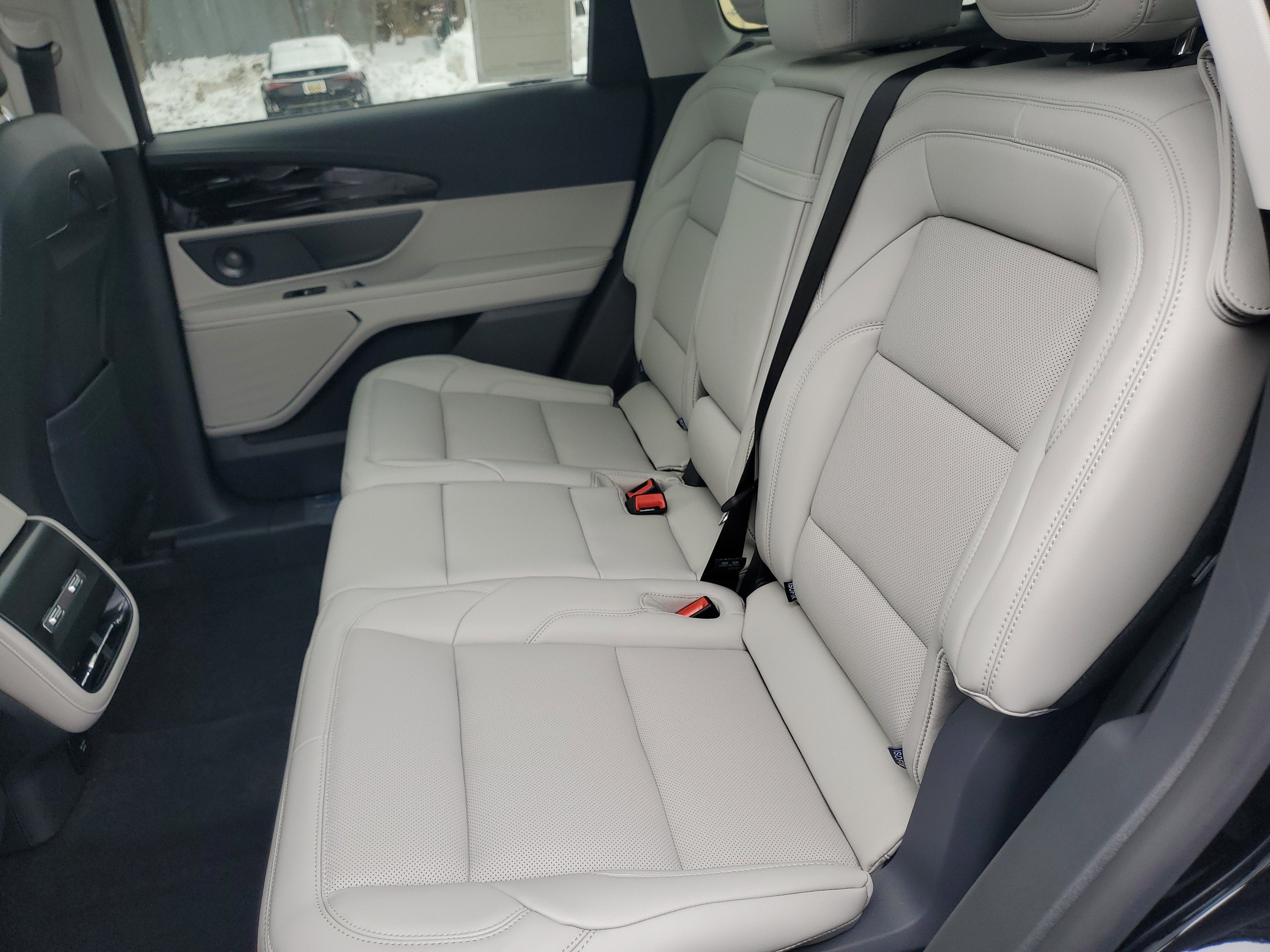 2026 Lincoln Nautilus Premiere Hybrid