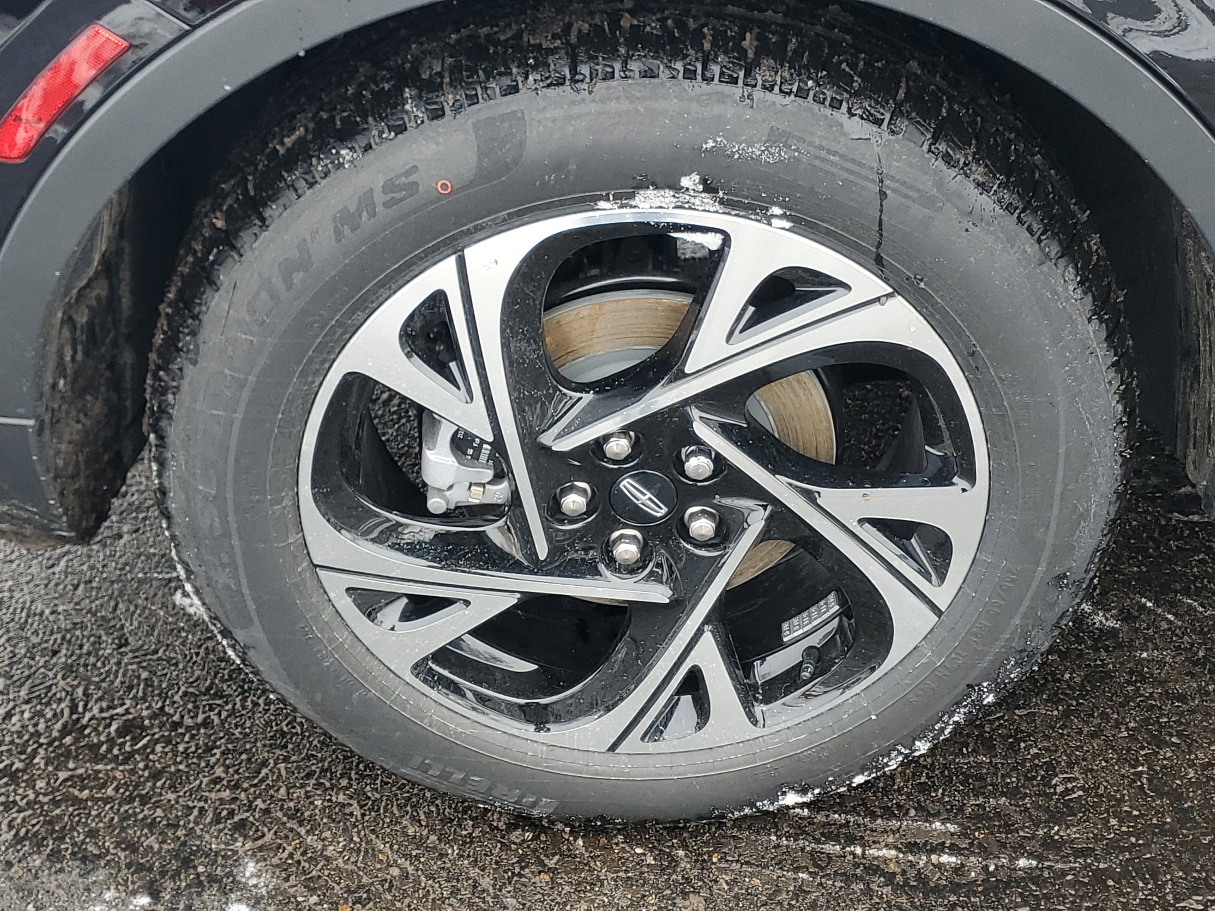 2026 Lincoln Nautilus Premiere Hybrid