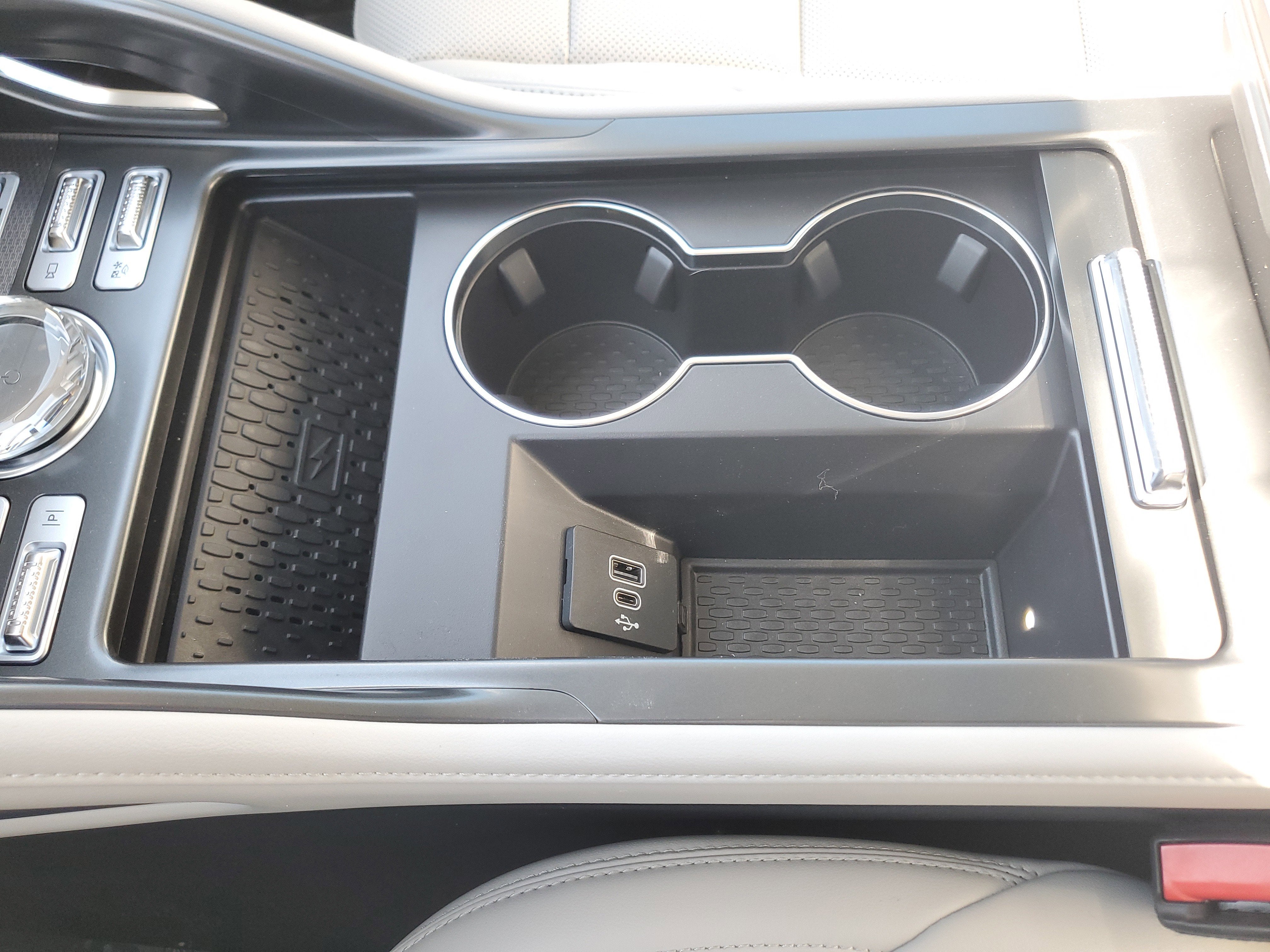 2026 Lincoln Nautilus Premiere Hybrid