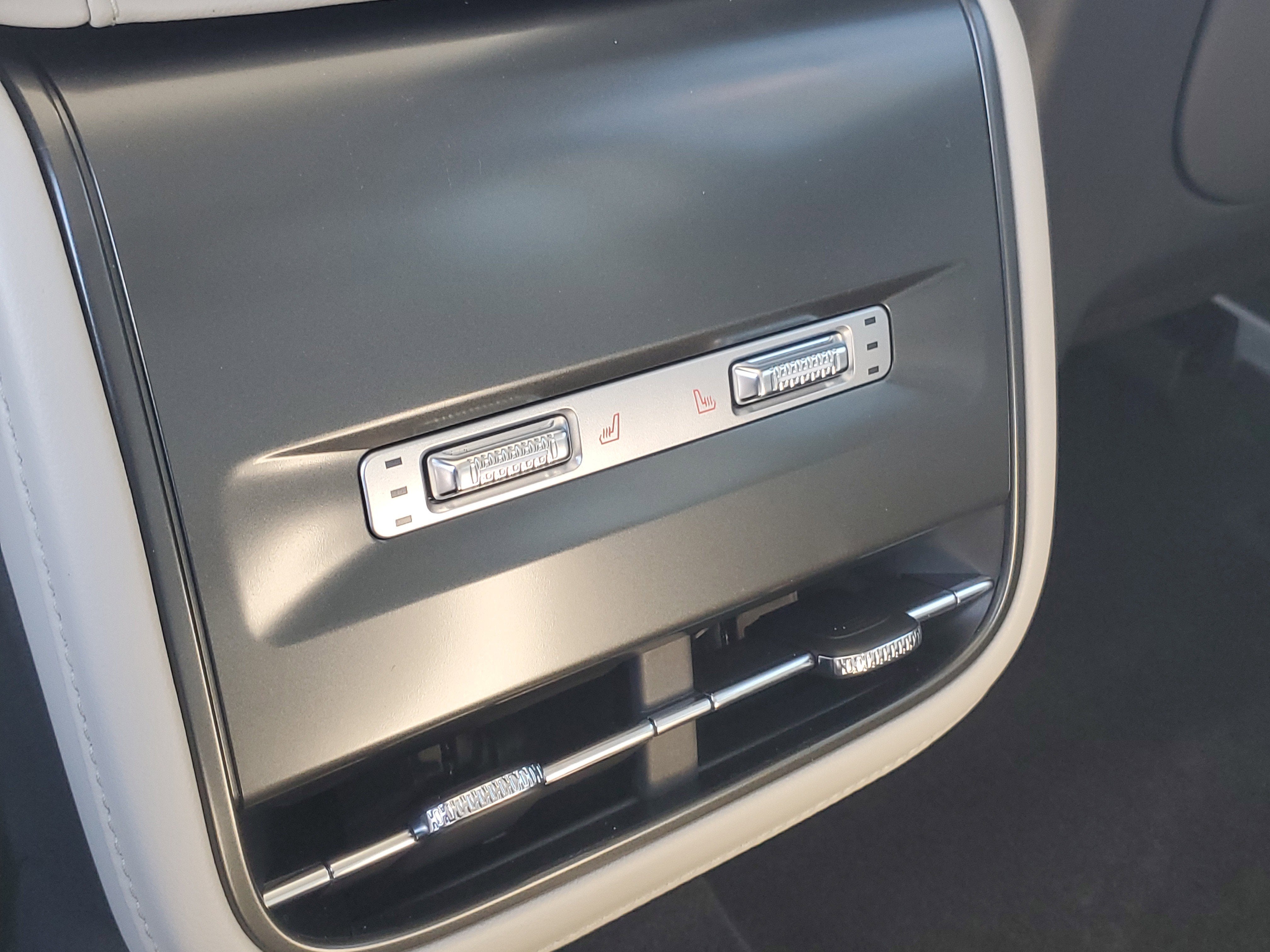 2026 Lincoln Nautilus Premiere Hybrid