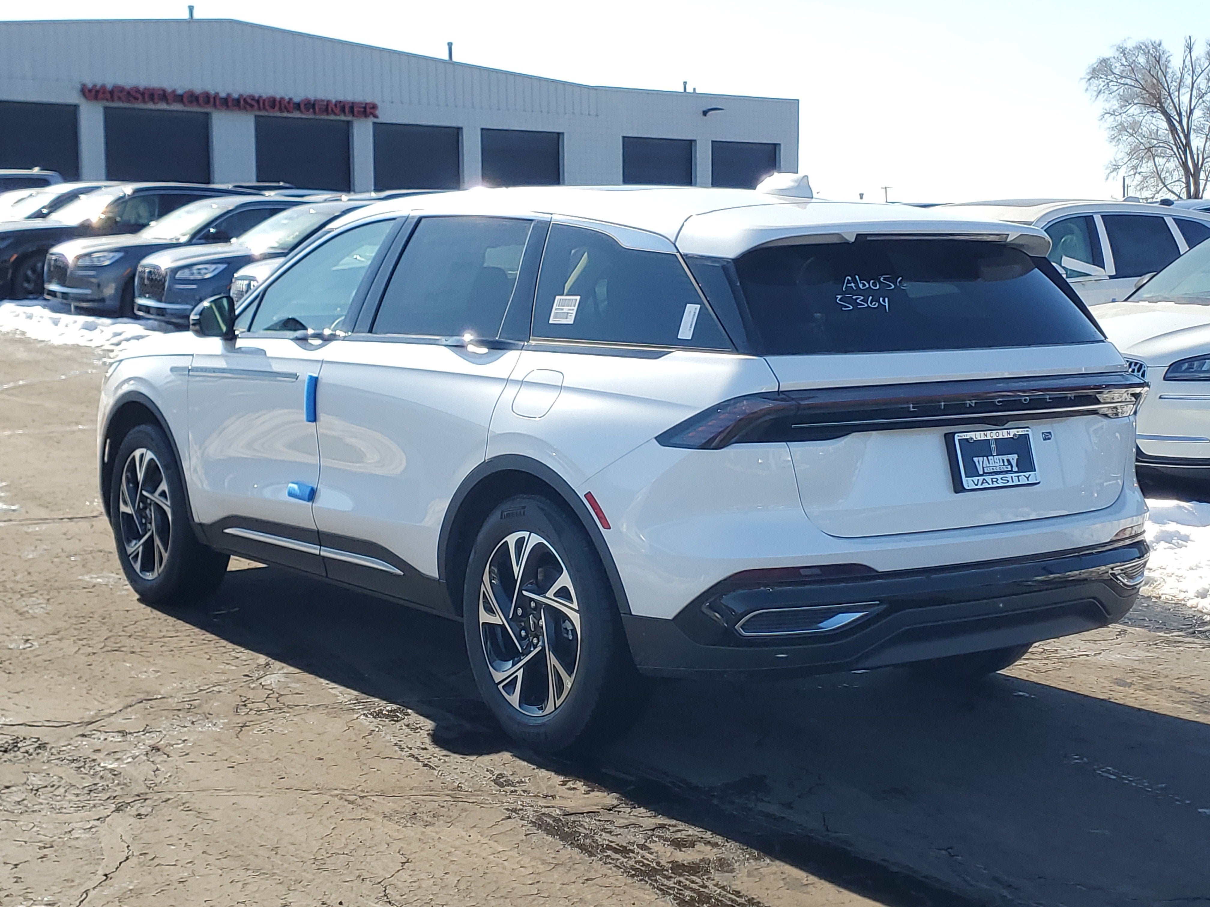 2026 Lincoln Nautilus Premiere Hybrid