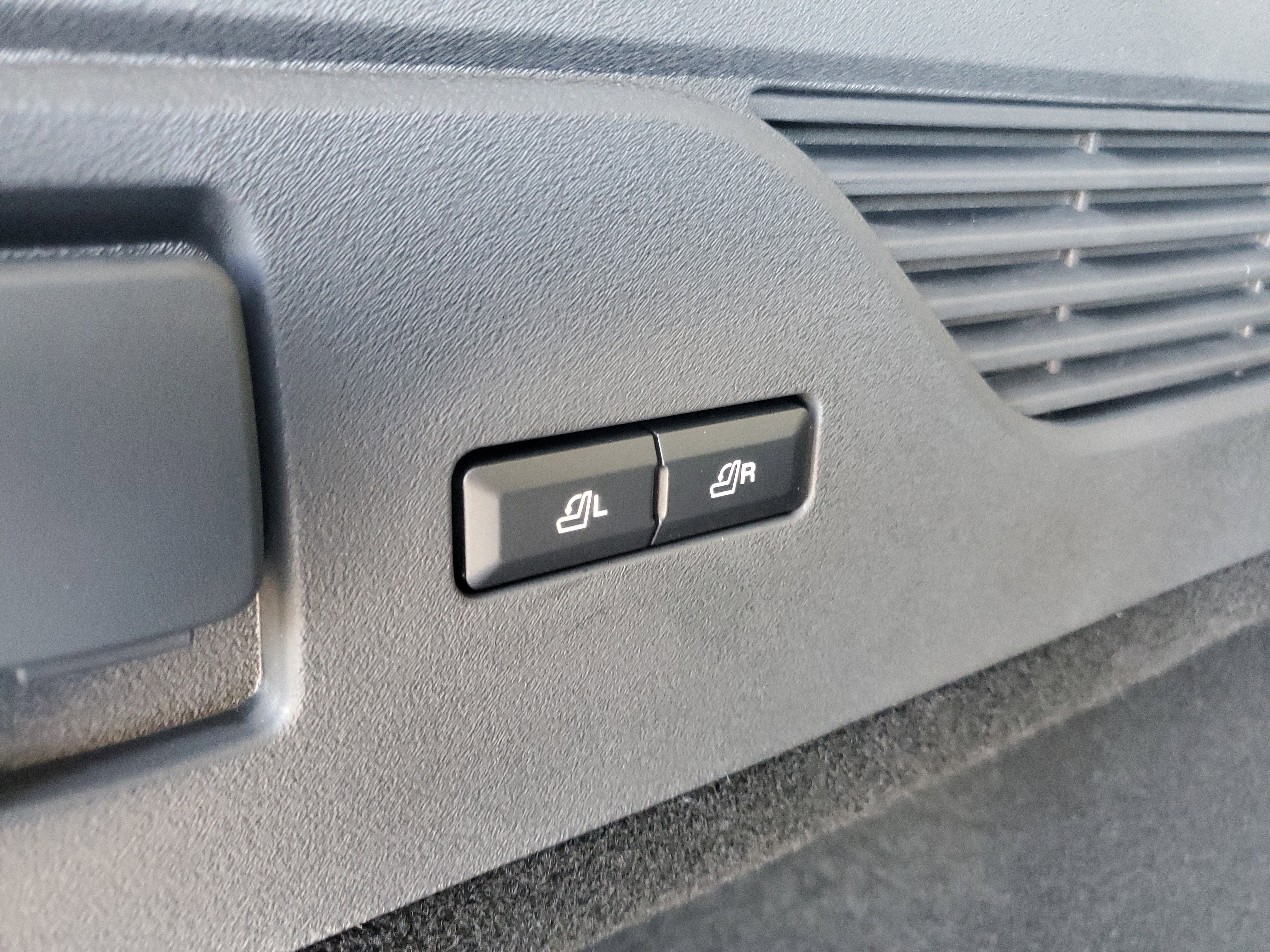 2026 Lincoln Nautilus Premiere Hybrid