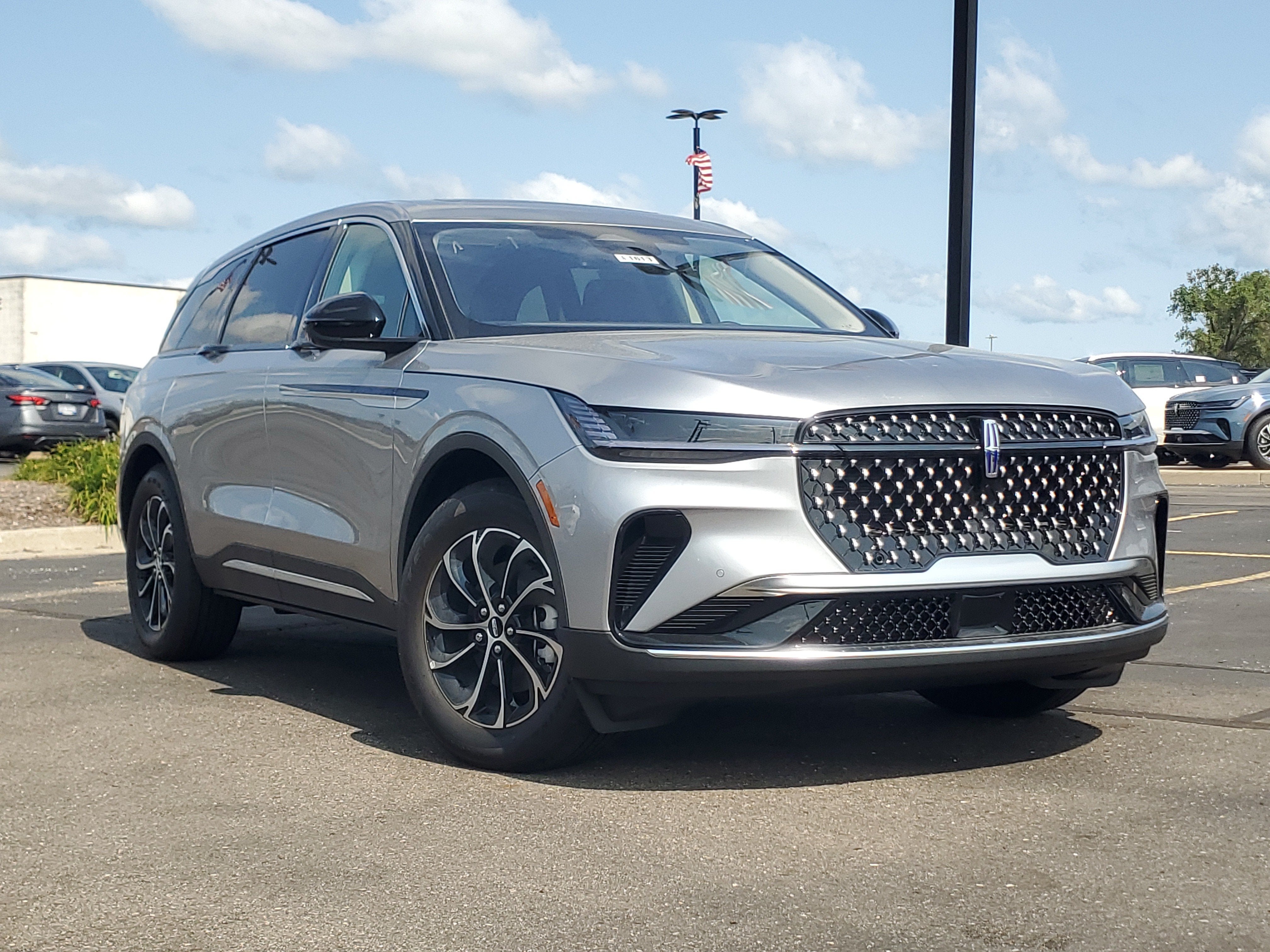 2026 Lincoln Nautilus Premiere Hybrid