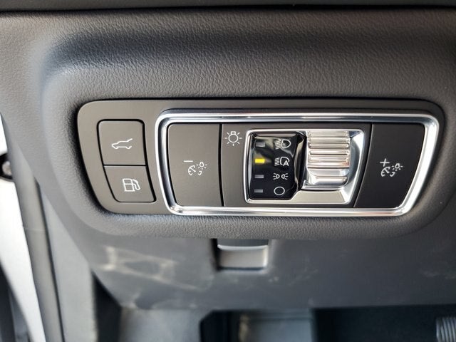 2026 Lincoln Nautilus Premiere Hybrid