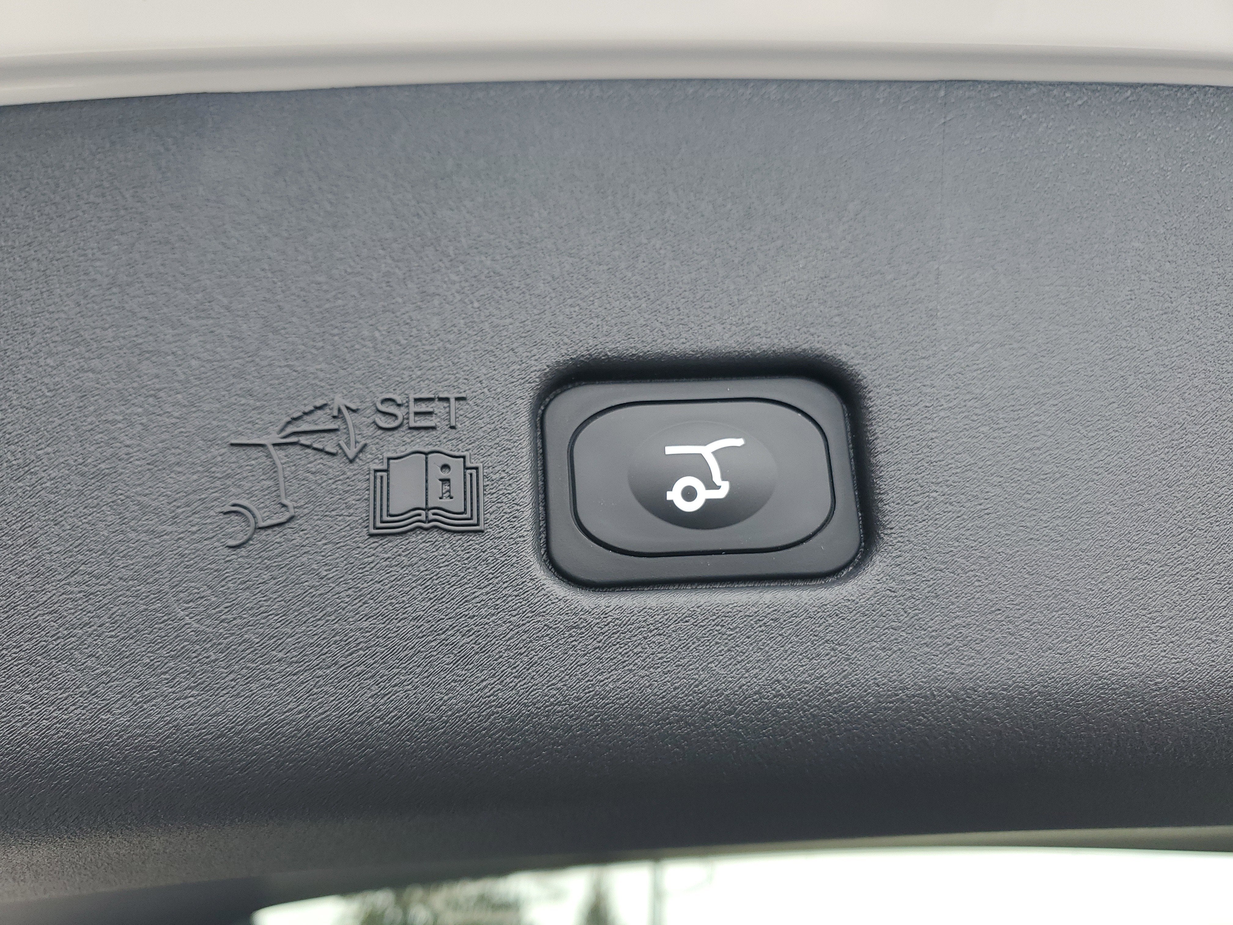 2026 Lincoln Nautilus Premiere Hybrid