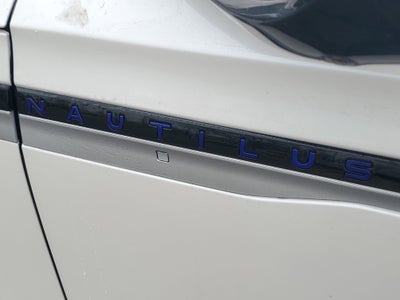 2026 Lincoln Nautilus Premiere Hybrid