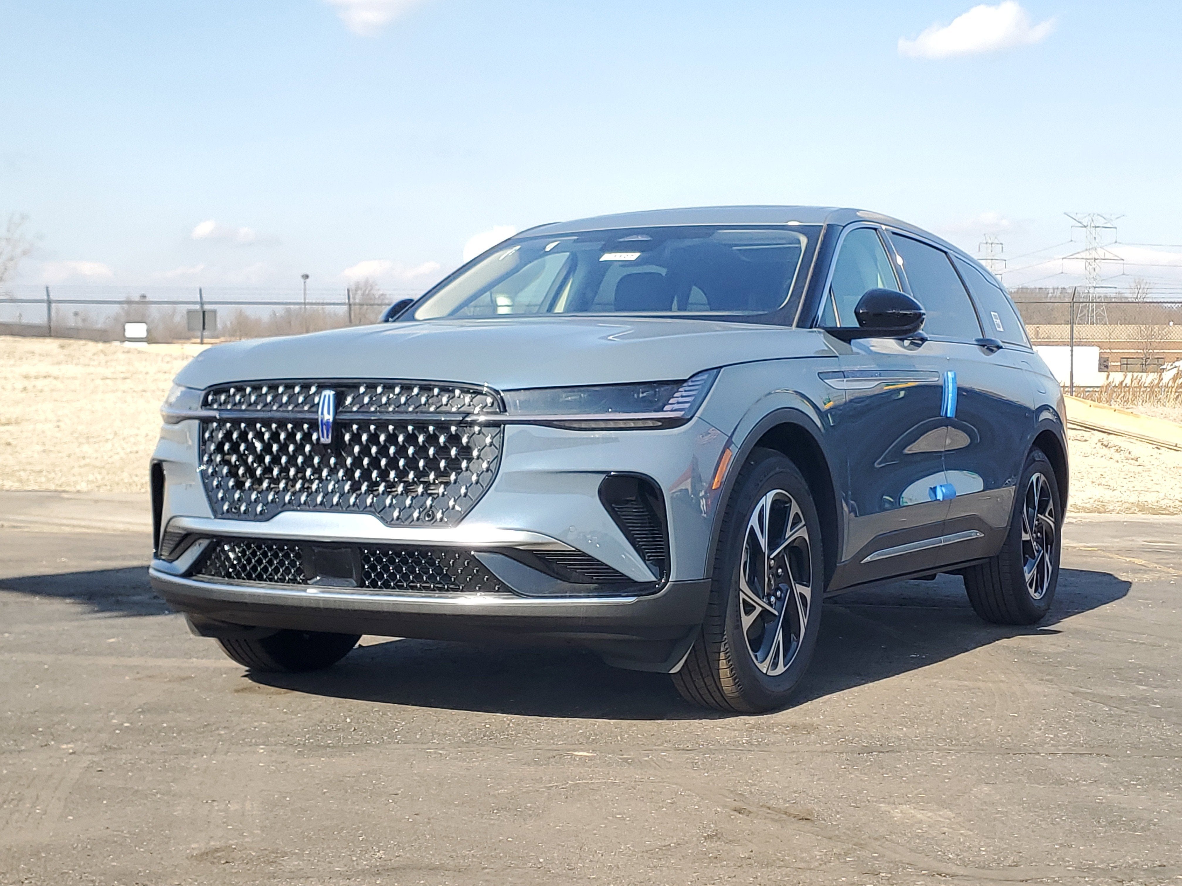 2026 Lincoln Nautilus Premiere Hybrid