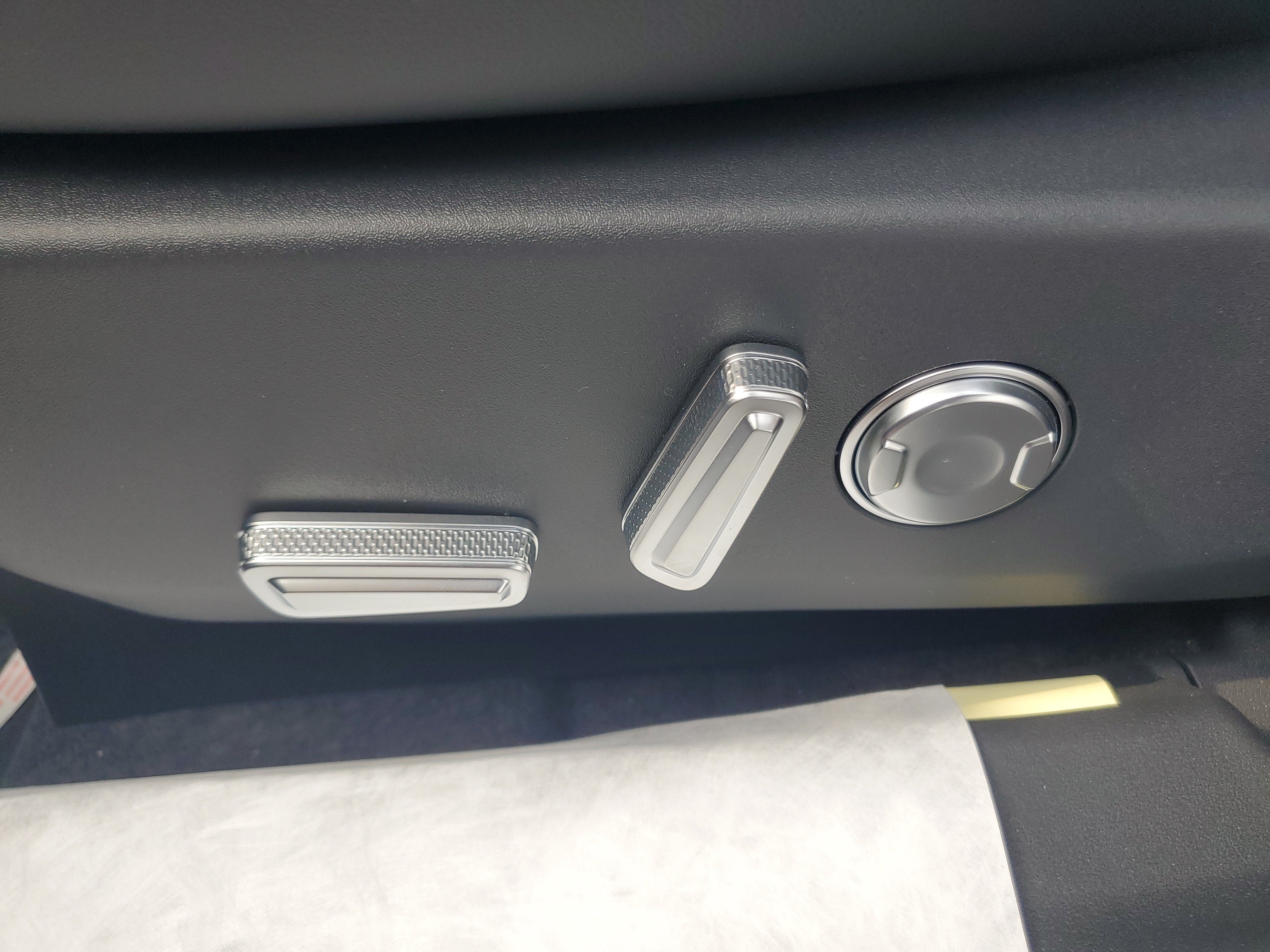 2026 Lincoln Nautilus Premiere Hybrid