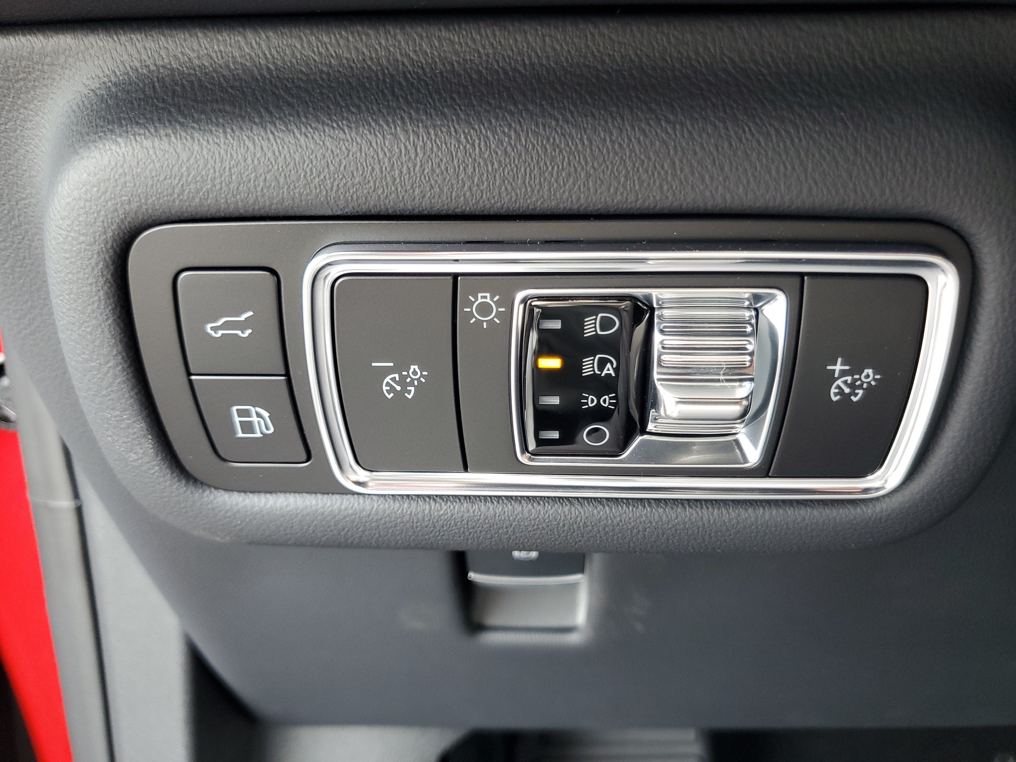 2026 Lincoln Nautilus Premiere Hybrid