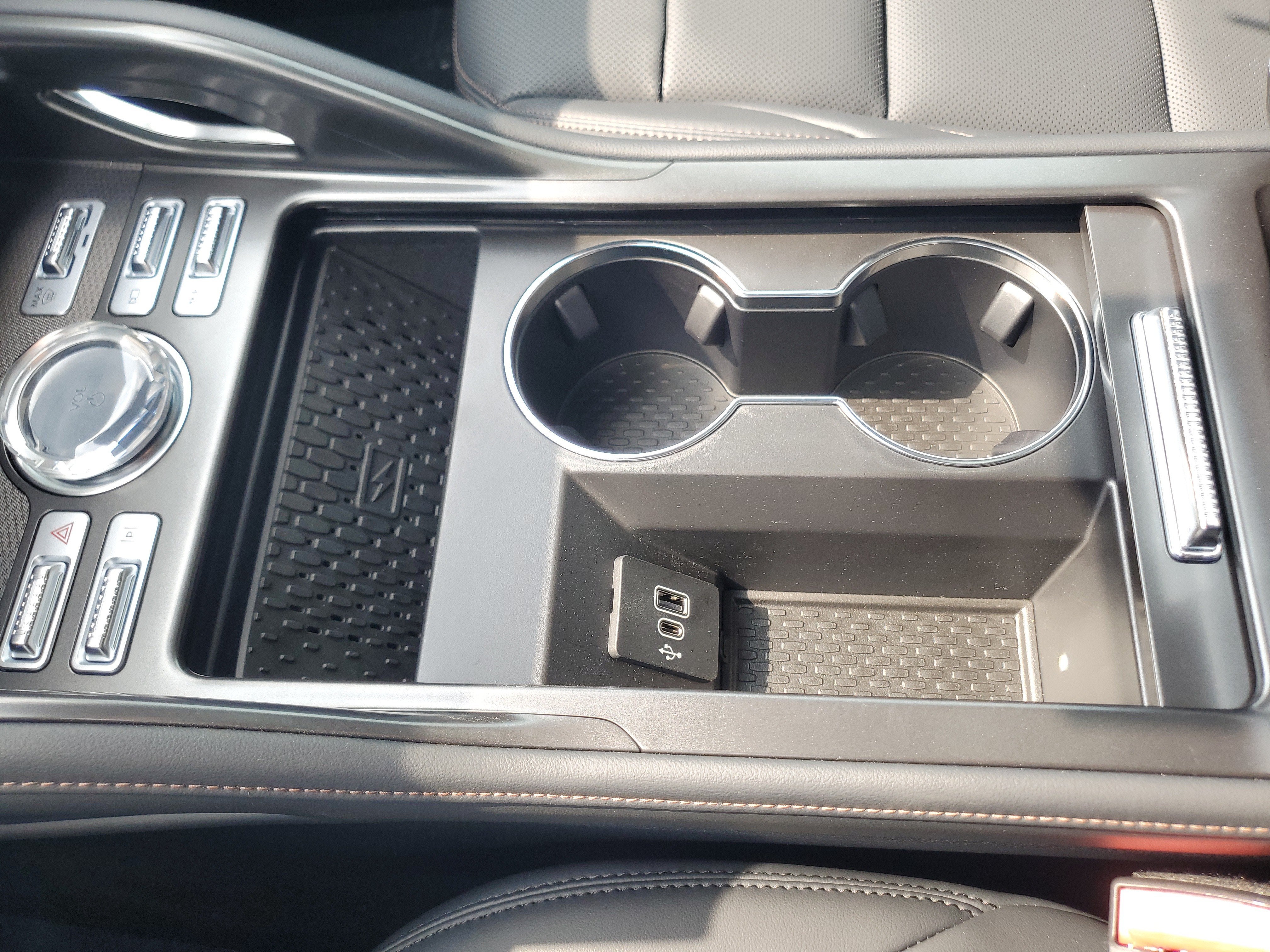 2026 Lincoln Nautilus Premiere Hybrid