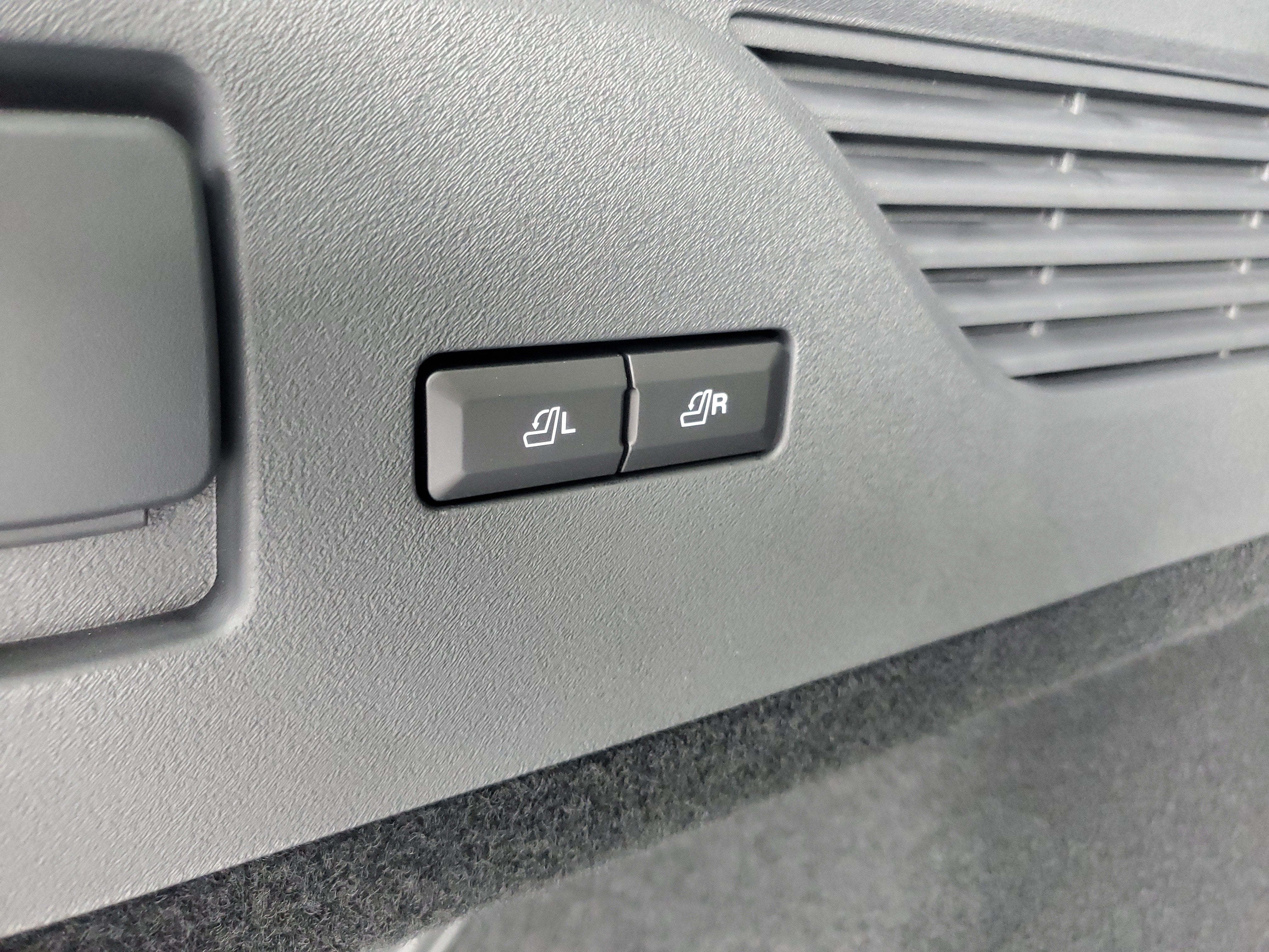 2026 Lincoln Nautilus Premiere Hybrid