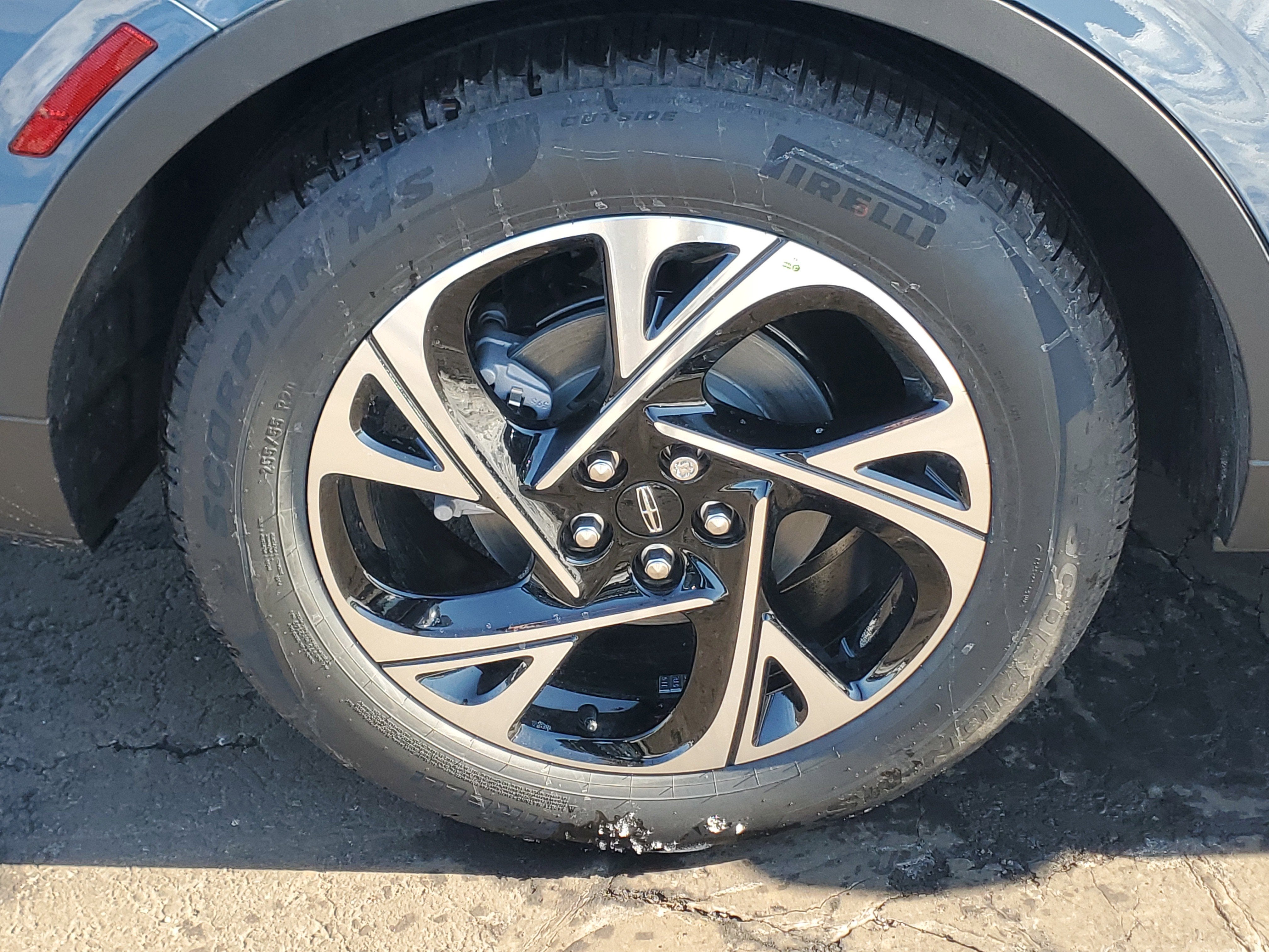 2026 Lincoln Nautilus Premiere Hybrid